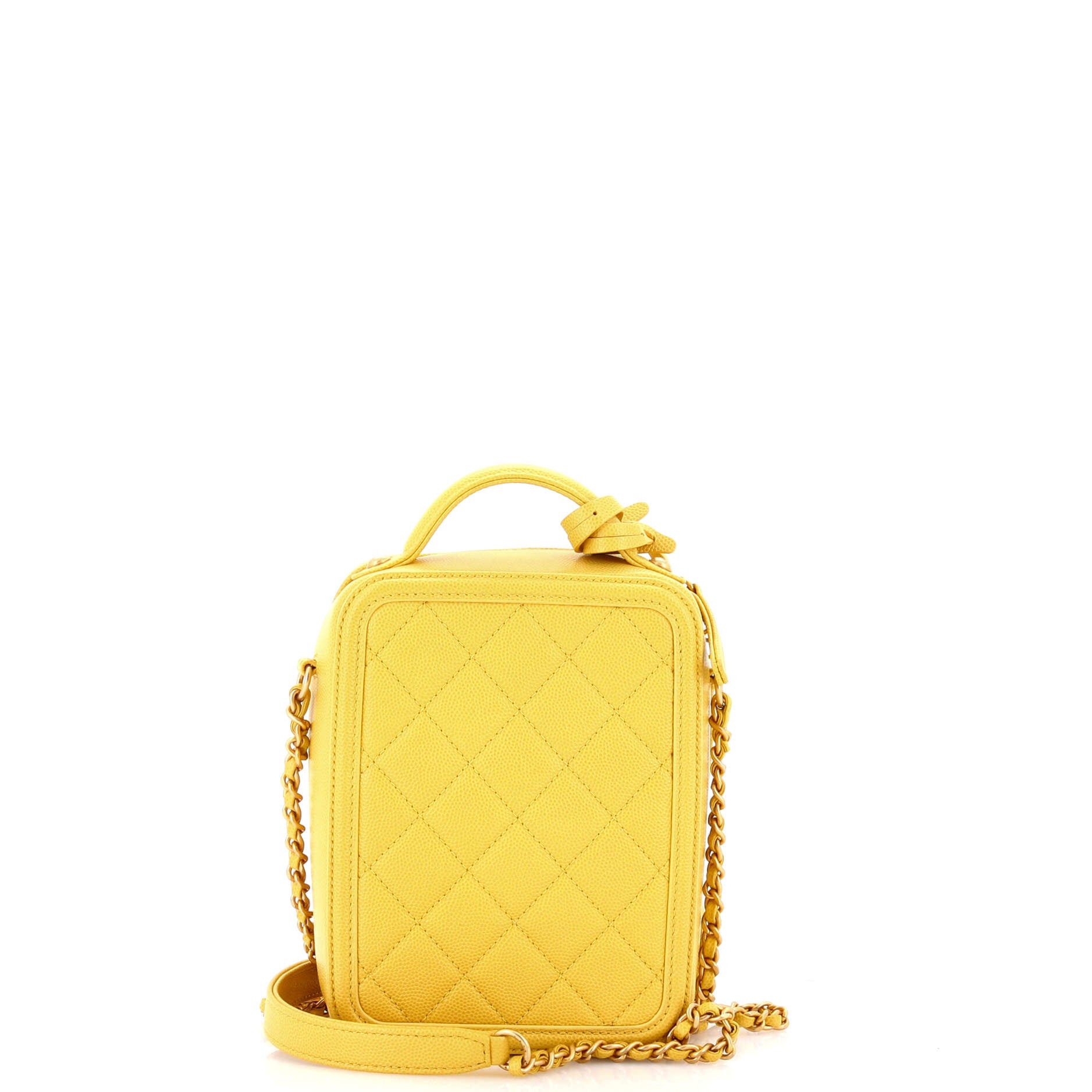 Chanel Filigree Vertical Vanity Case Size ONE SIZE - 3 Thumbnail
