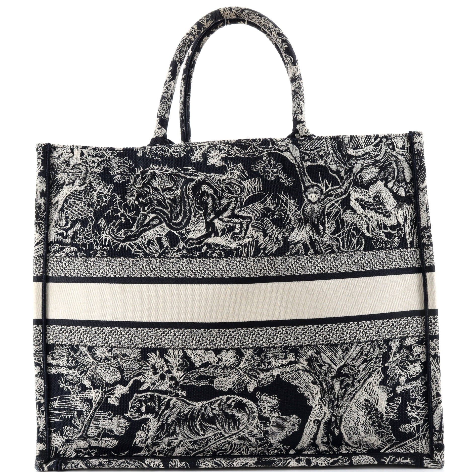 Dior Book Tote Size ONE SIZE - 3 Thumbnail