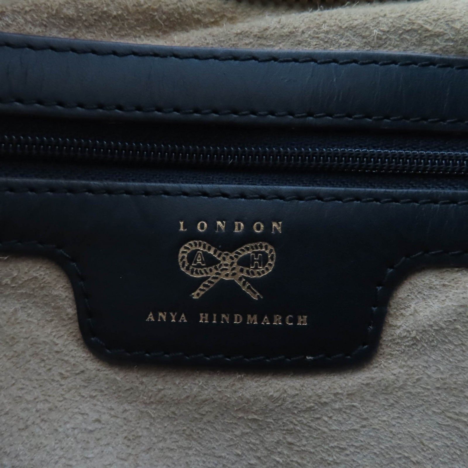 Other Other ANYA HINDMARCH Neeson Leather Shoulder Bag Leather Shoulder Bag DUTY FREE for USA Size ONE SIZE - 9 Thumbnail
