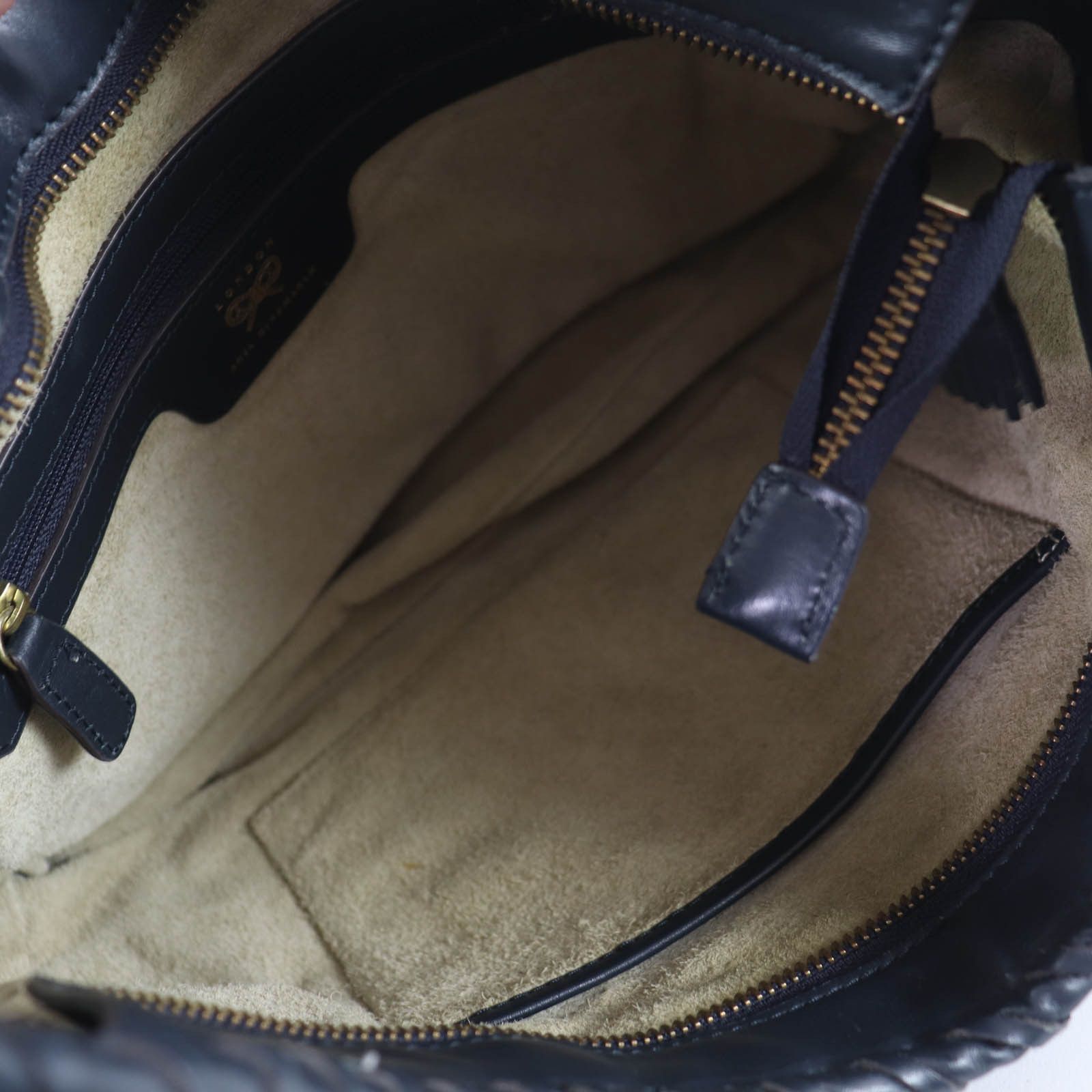 Other Other ANYA HINDMARCH Neeson Leather Shoulder Bag Leather Shoulder Bag DUTY FREE for USA Size ONE SIZE - 7 Thumbnail