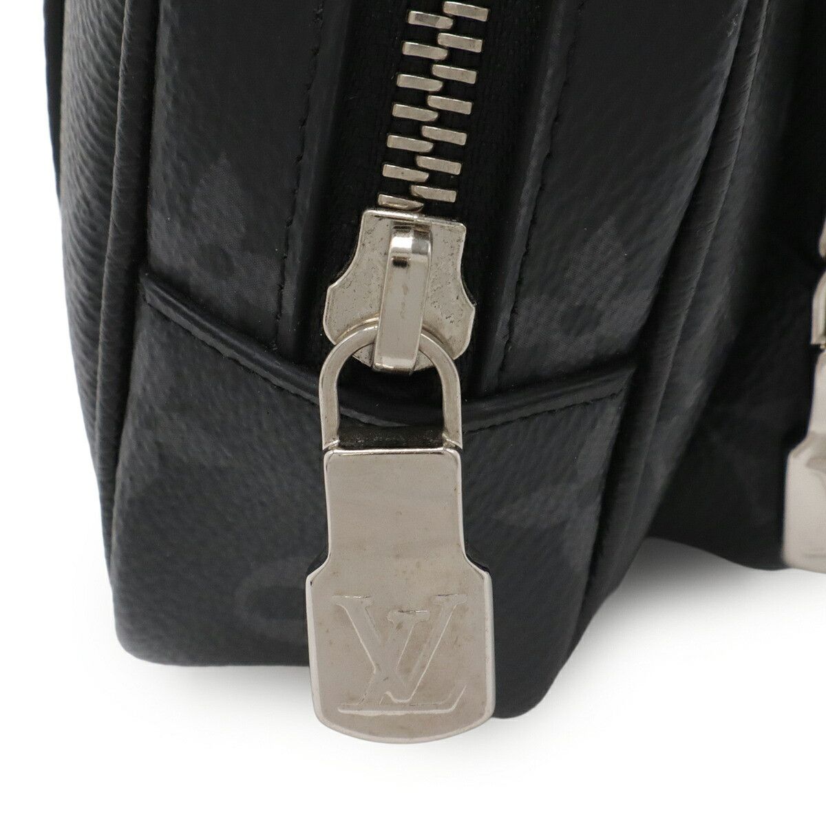 Louis Vuitton Louis Vuitton Louis Vuitton Outdoor Pochette Monogram Eclipse 2way shoulder bag Textile Crossbody Bag M30755 DUTY FREE for USA Size ONE SIZE - 4 Thumbnail