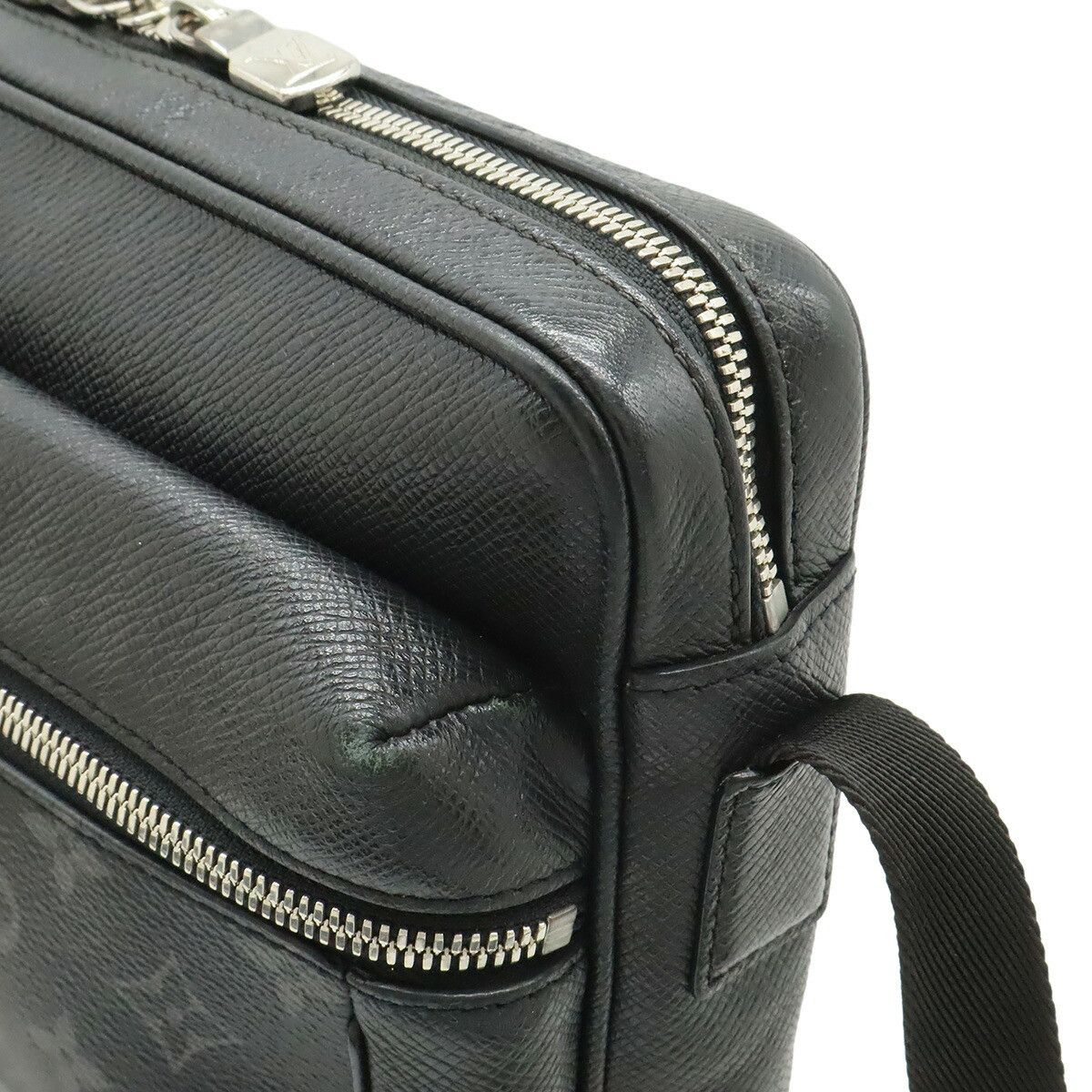 Louis Vuitton Louis Vuitton Louis Vuitton Outdoor Messenger PM Monogram Eclipse Taiga Shoulder Bag Textile Crossbody Bag M30233 DUTY FREE for USA Size ONE SIZE - 4 Thumbnail