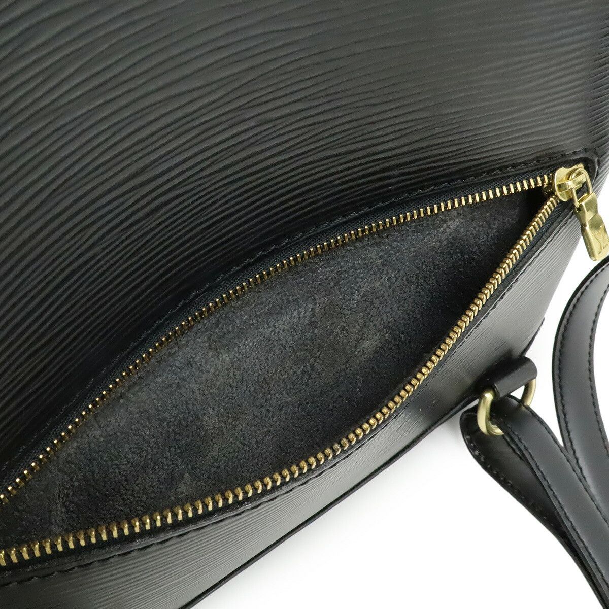 Louis Vuitton Louis Vuitton Louis Vuitton Mabillon Epi 2way backpack Leather Backpack M52232 DUTY FREE for USA Size ONE SIZE - 8 Thumbnail