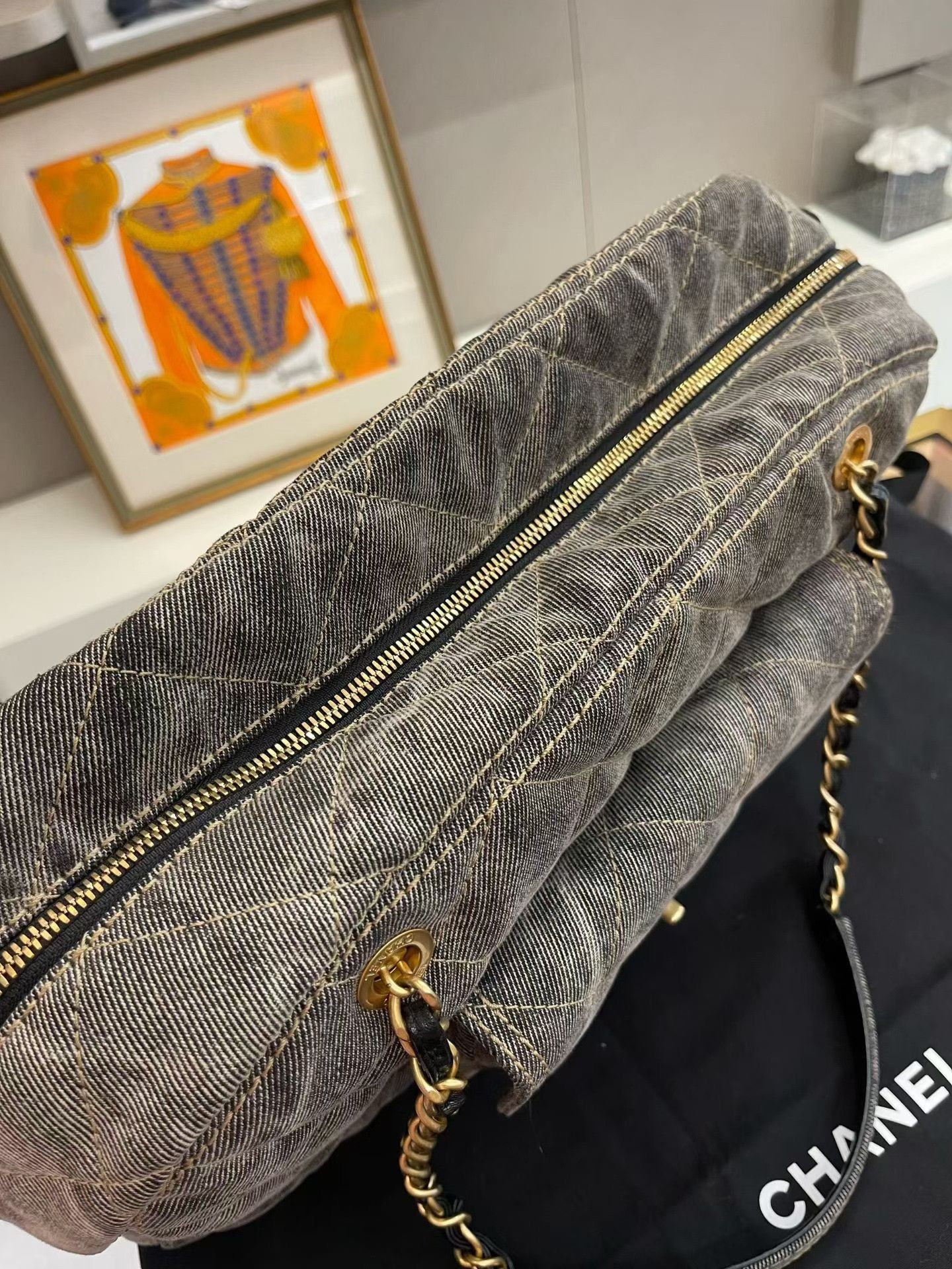 Chanel Pre-loved Bag Very good condition Size ONE SIZE - 5 Thumbnail