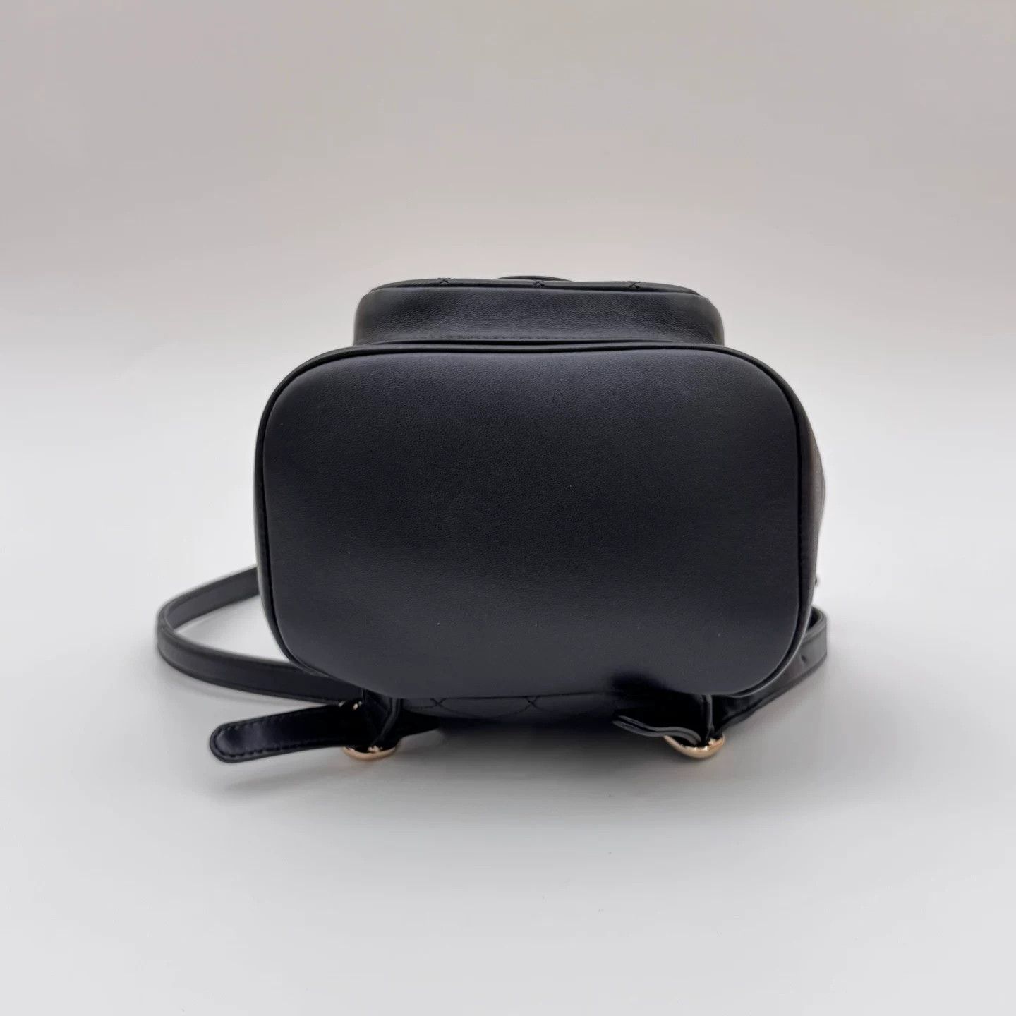 Chanel Pre-loved Bag Very good condition Size ONE SIZE - 6 Thumbnail