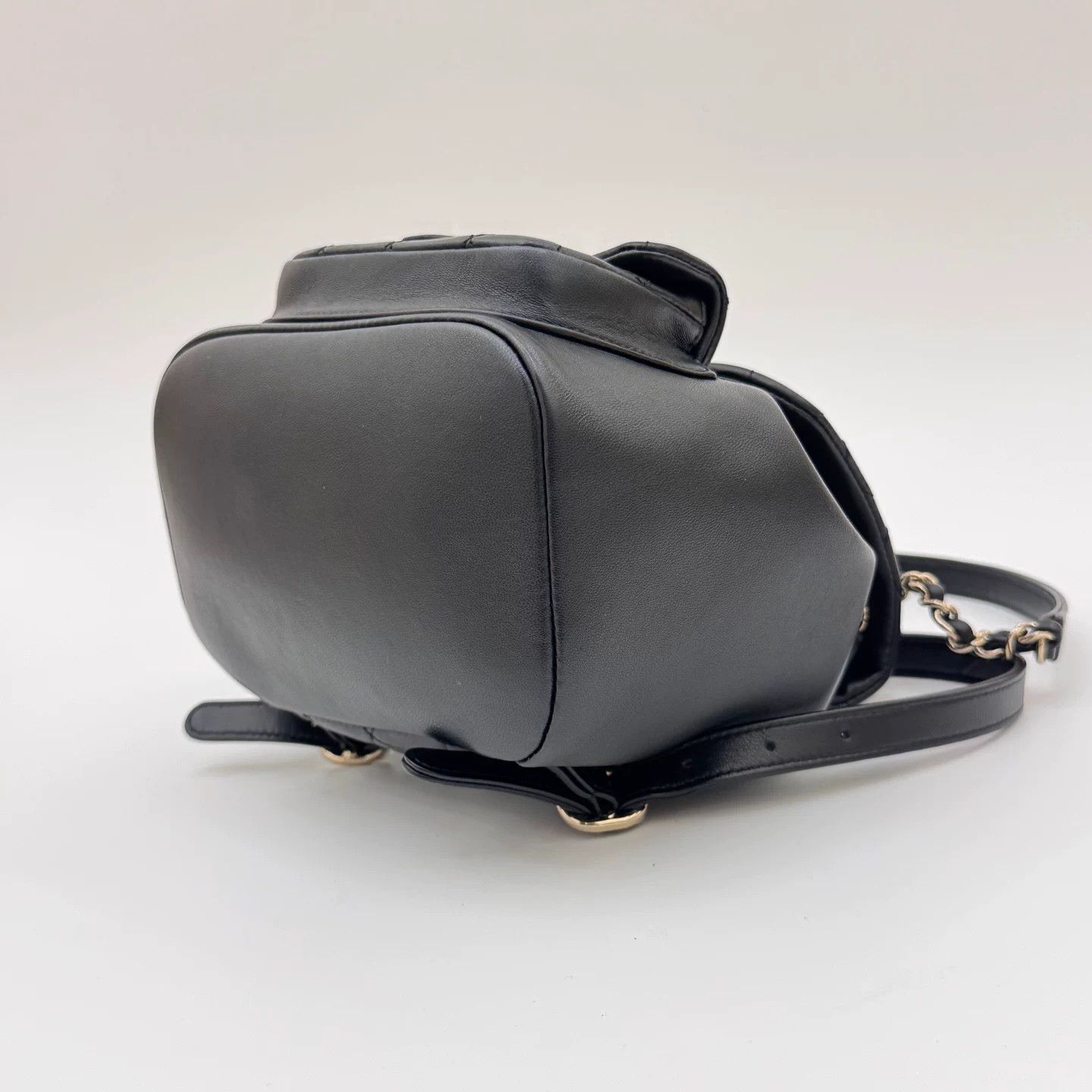 Chanel Pre-loved Bag Very good condition Size ONE SIZE - 7 Thumbnail