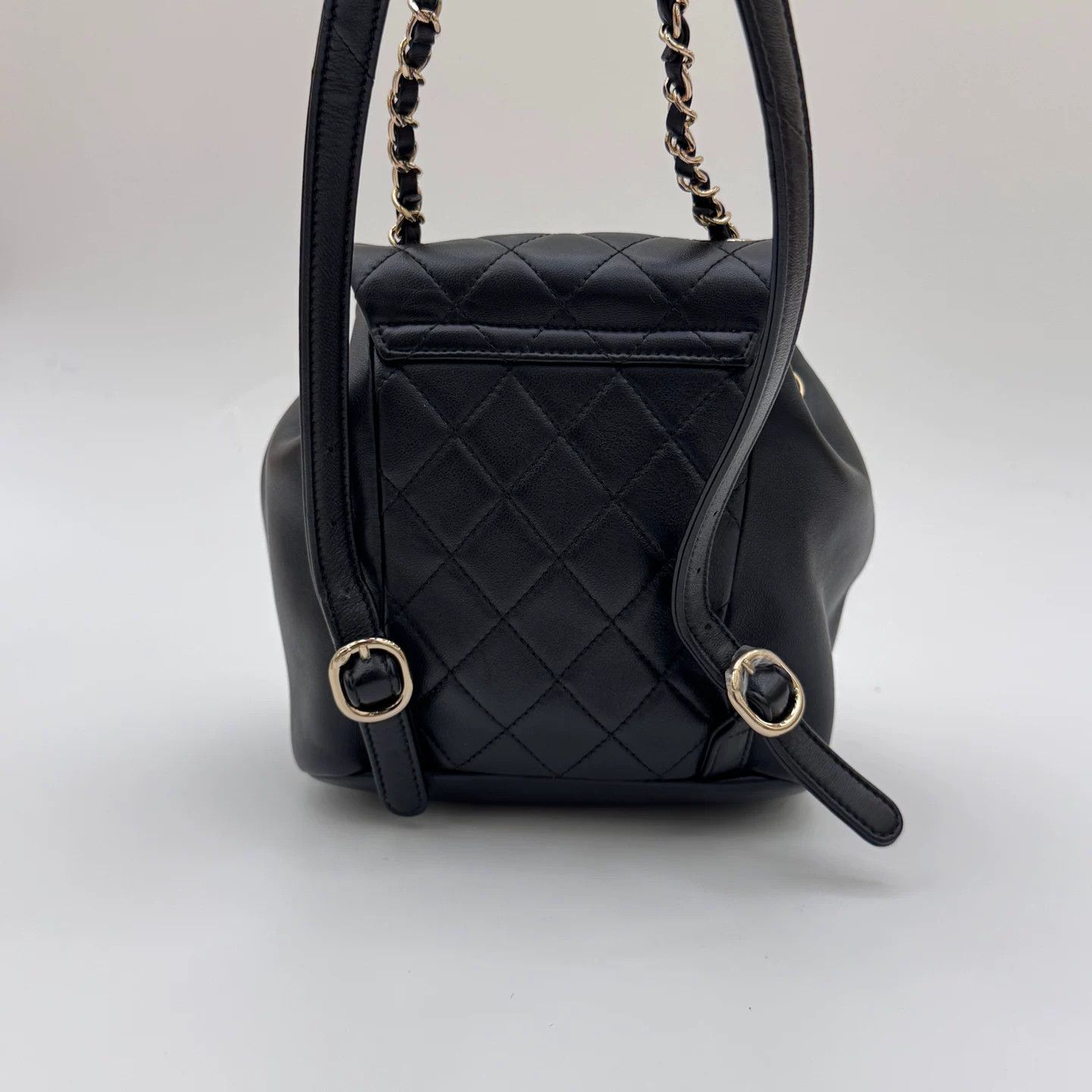 Chanel Pre-loved Bag Very good condition Size ONE SIZE - 5 Thumbnail