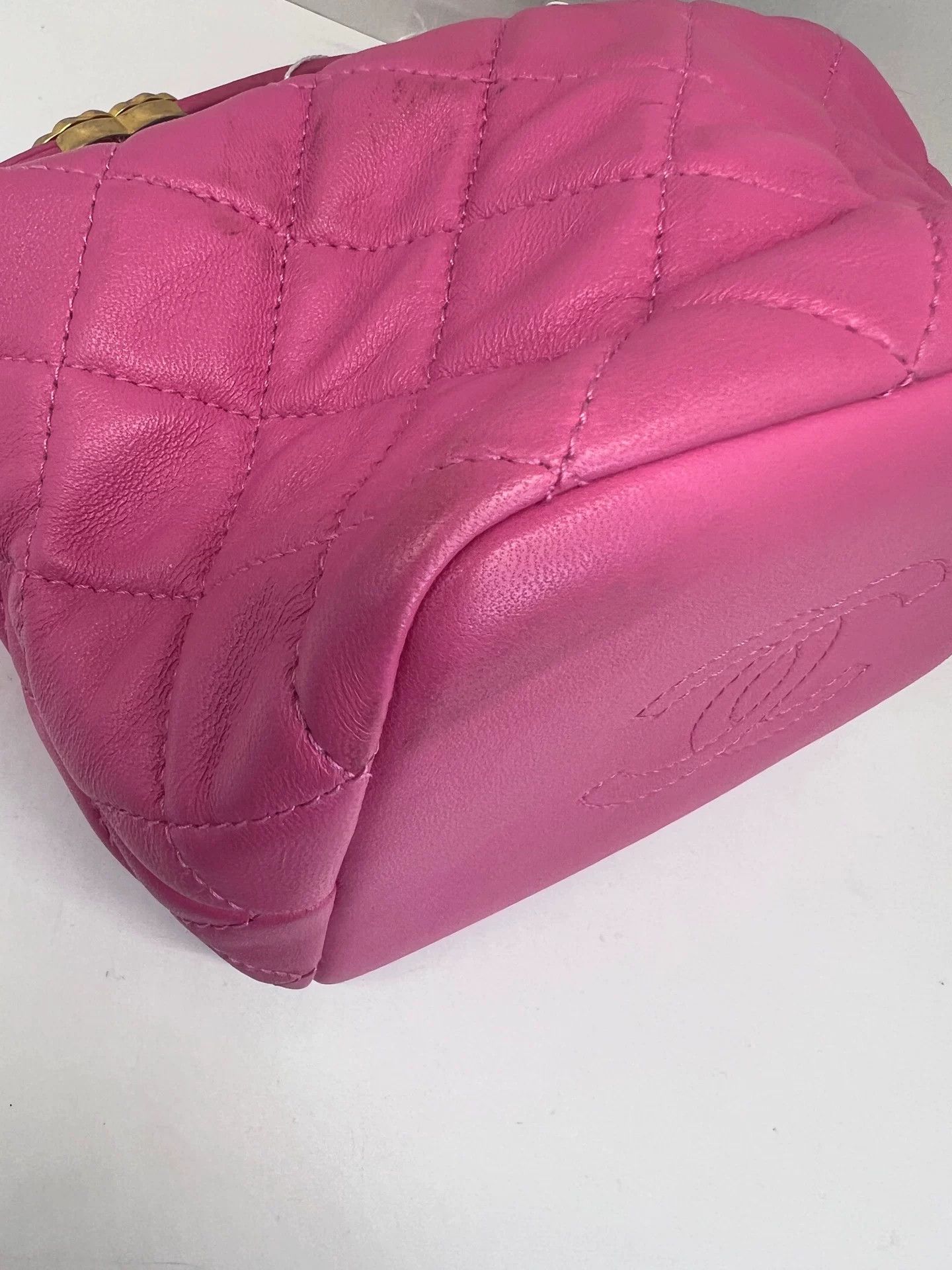 Chanel Pre-loved Bag Very good condition Size ONE SIZE - 4 Thumbnail