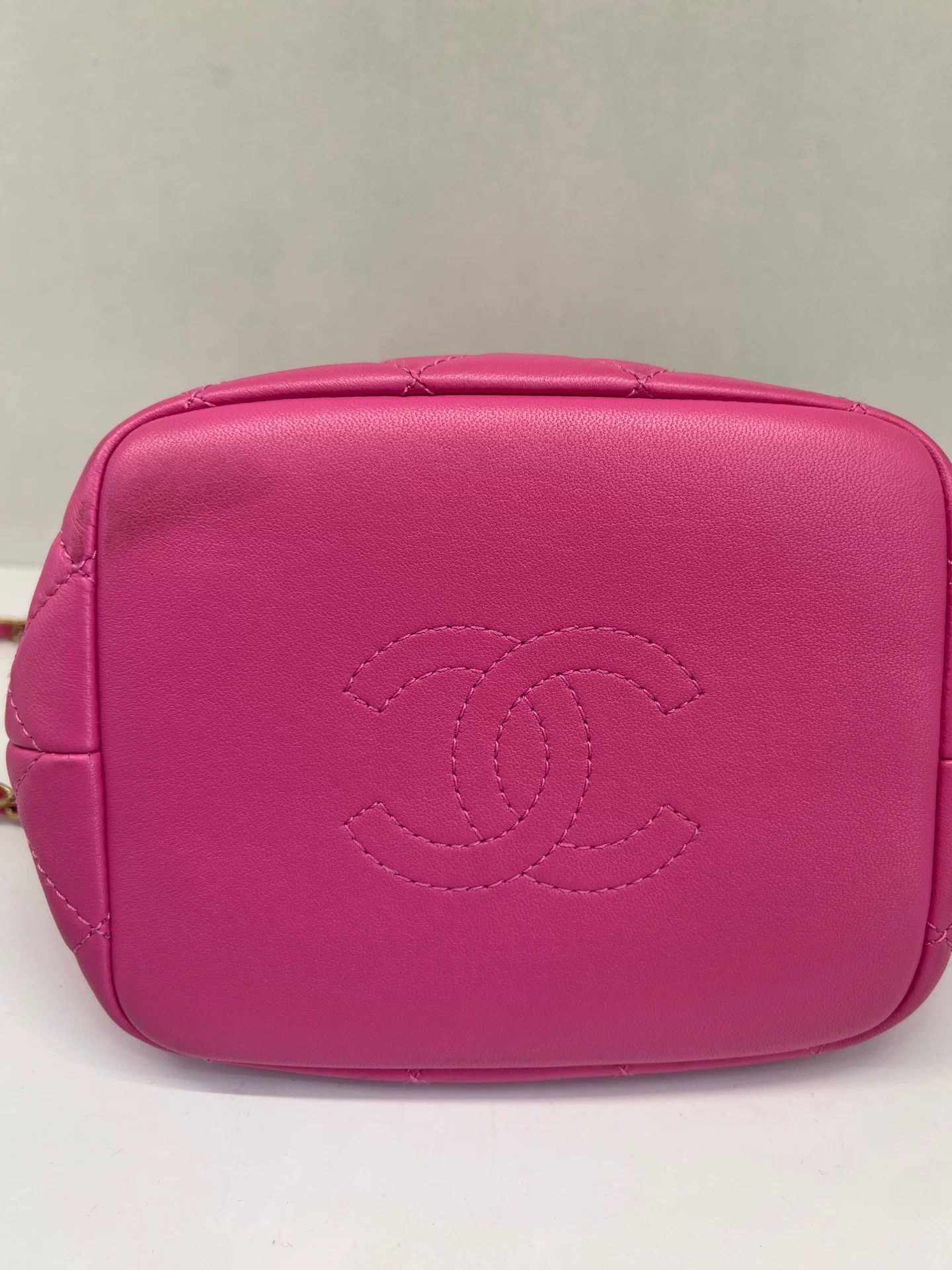 Chanel Pre-loved Bag Very good condition Size ONE SIZE - 6 Thumbnail