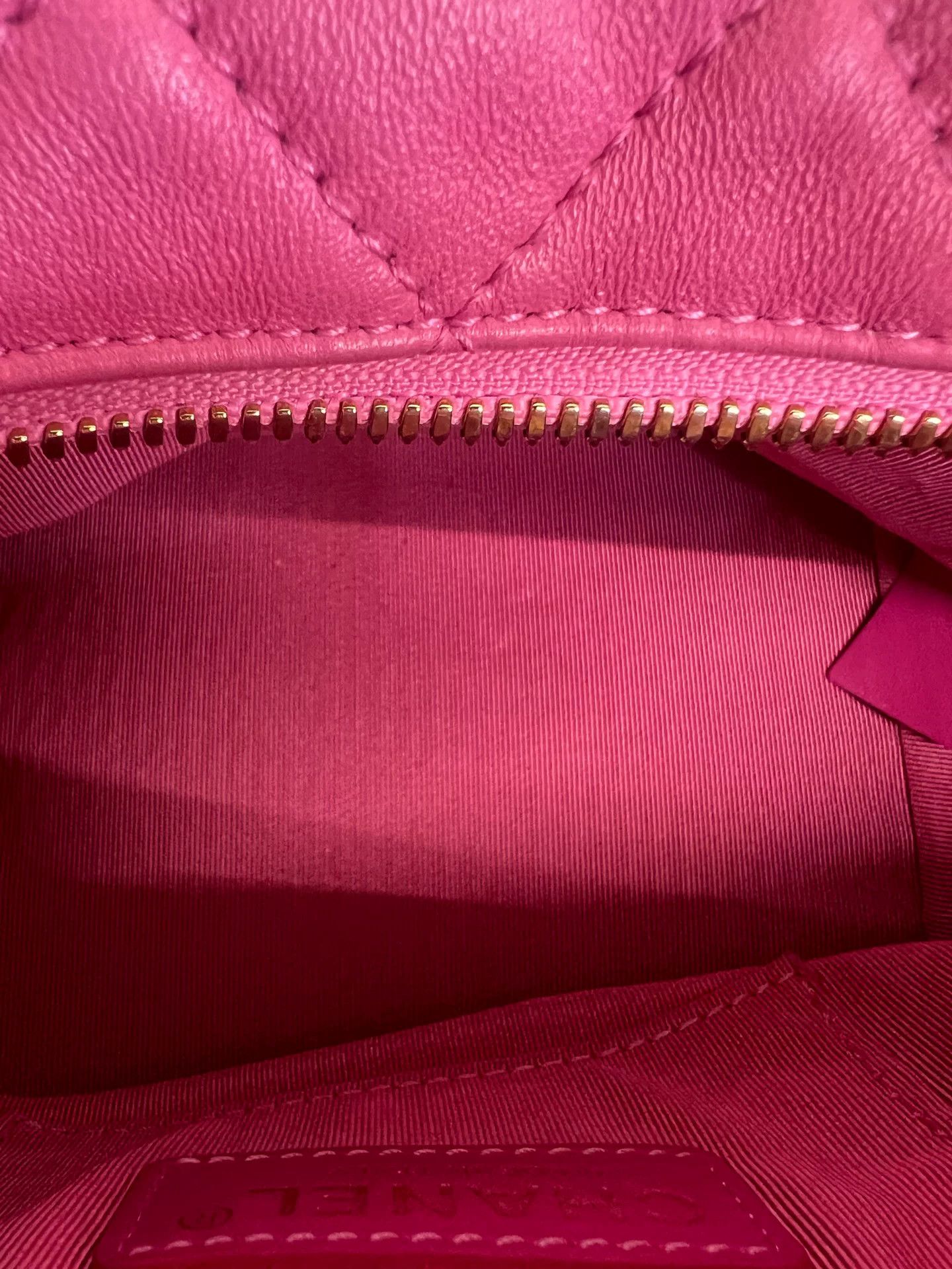 Chanel Pre-loved Bag Very good condition Size ONE SIZE - 5 Thumbnail