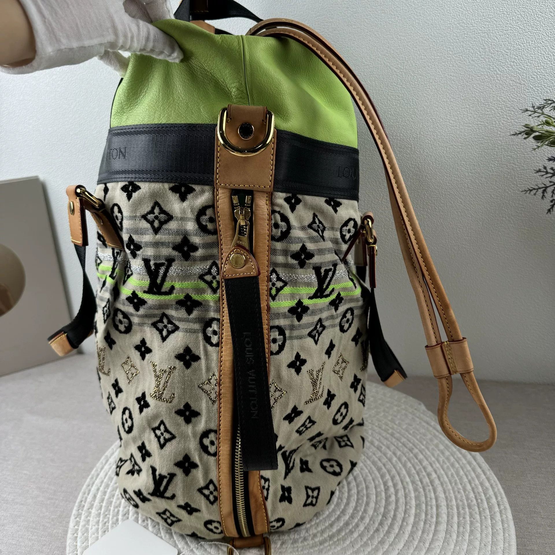 Louis Vuitton Pre-loved Bag Very good condition Size ONE SIZE - 9 Thumbnail