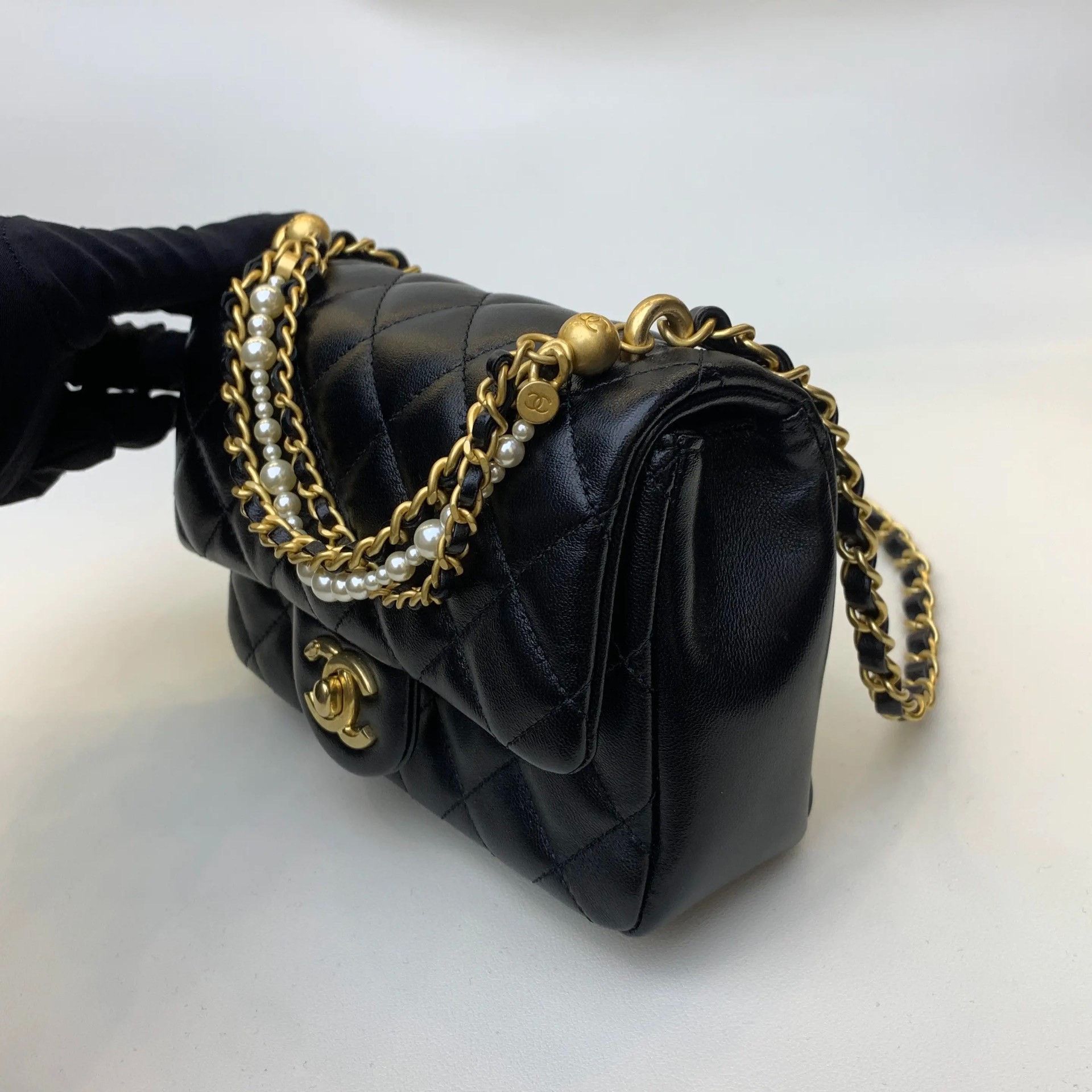 Chanel Pre-loved Bag Very good condition Size ONE SIZE - 3 Thumbnail