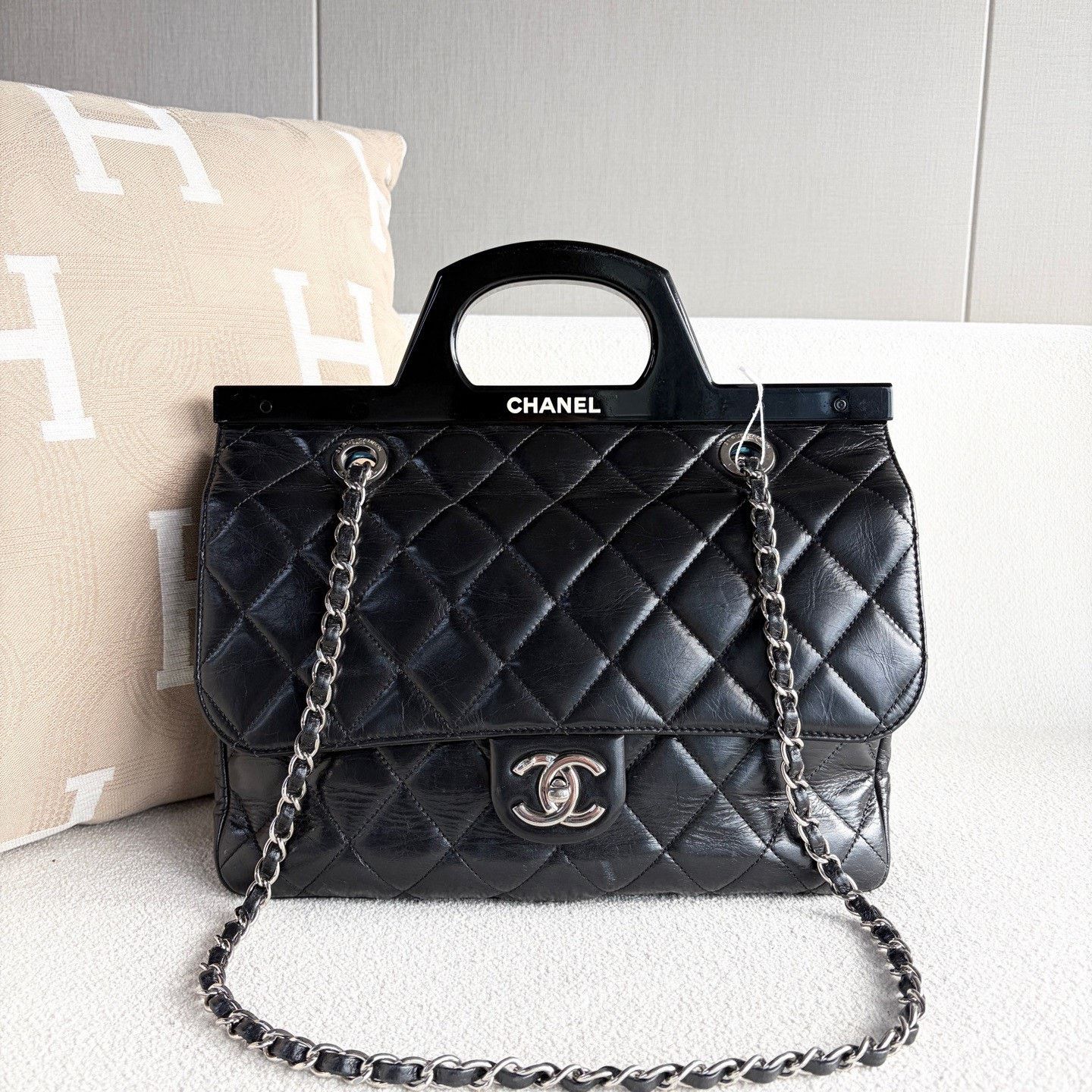 Chanel Pre-loved Bag Very good condition Size ONE SIZE - 2 Thumbnail