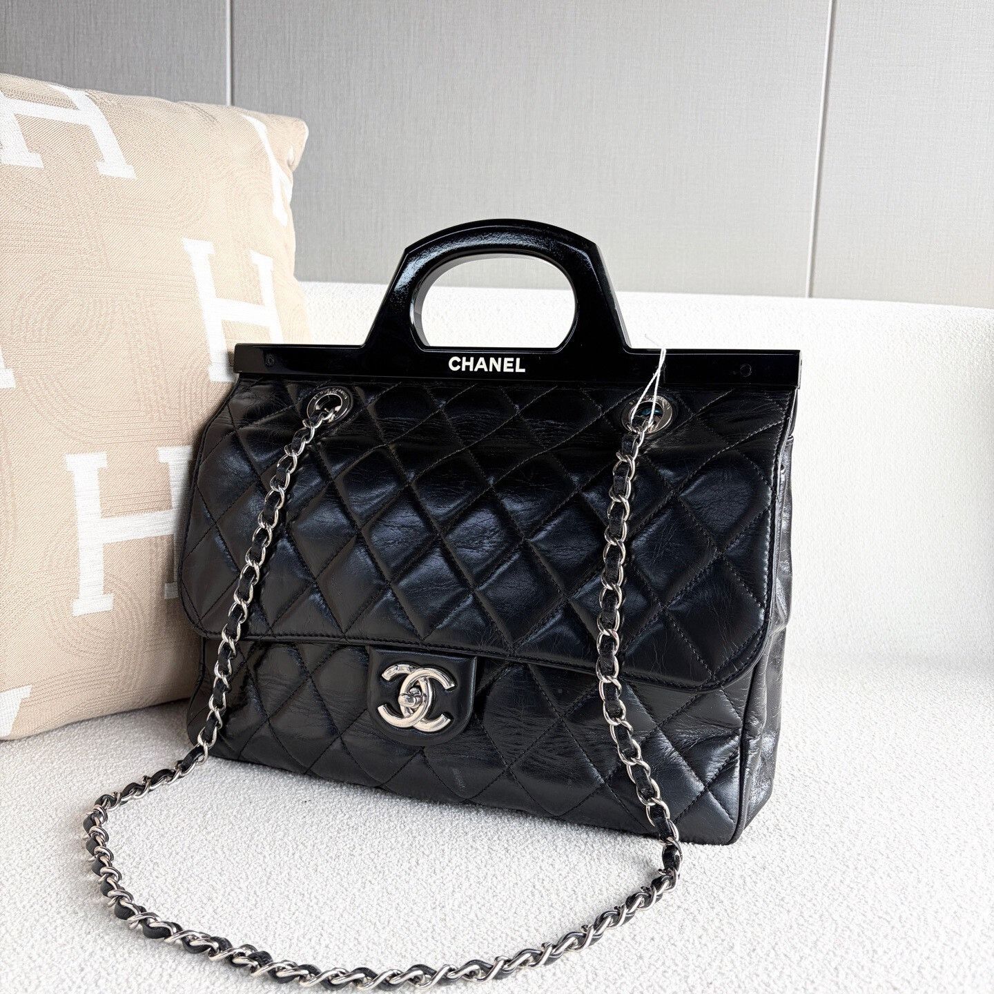 Chanel Pre-loved Bag Very good condition Size ONE SIZE - 4 Thumbnail