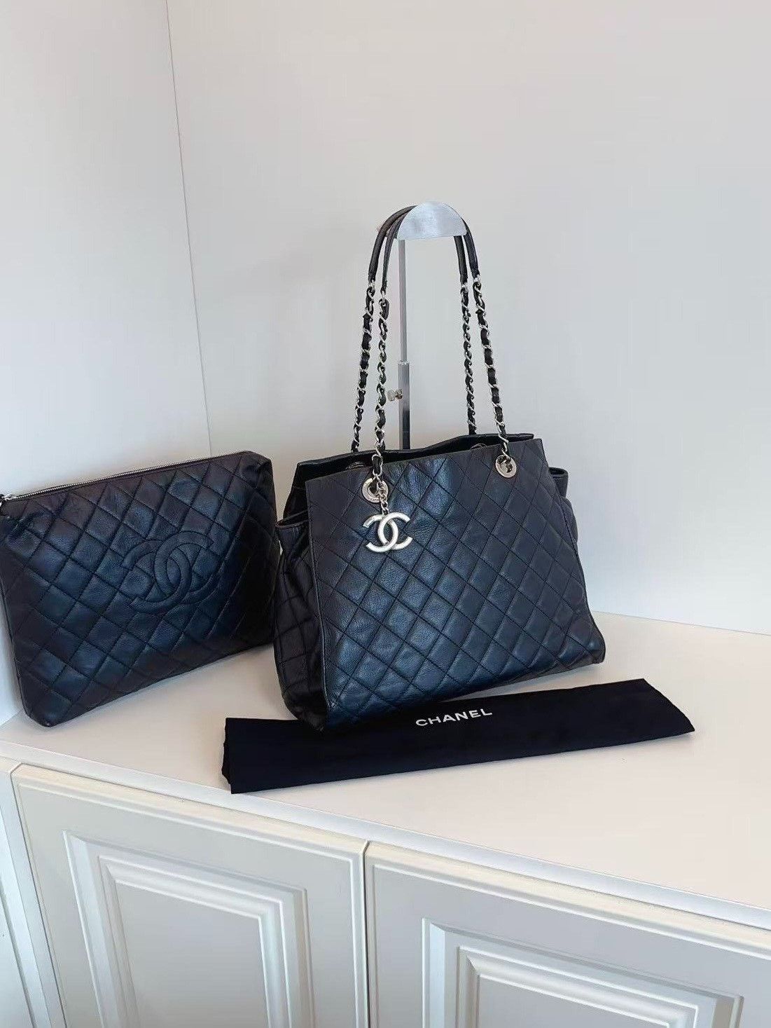Chanel Pre-loved Bag Very good condition Size ONE SIZE - 3 Thumbnail