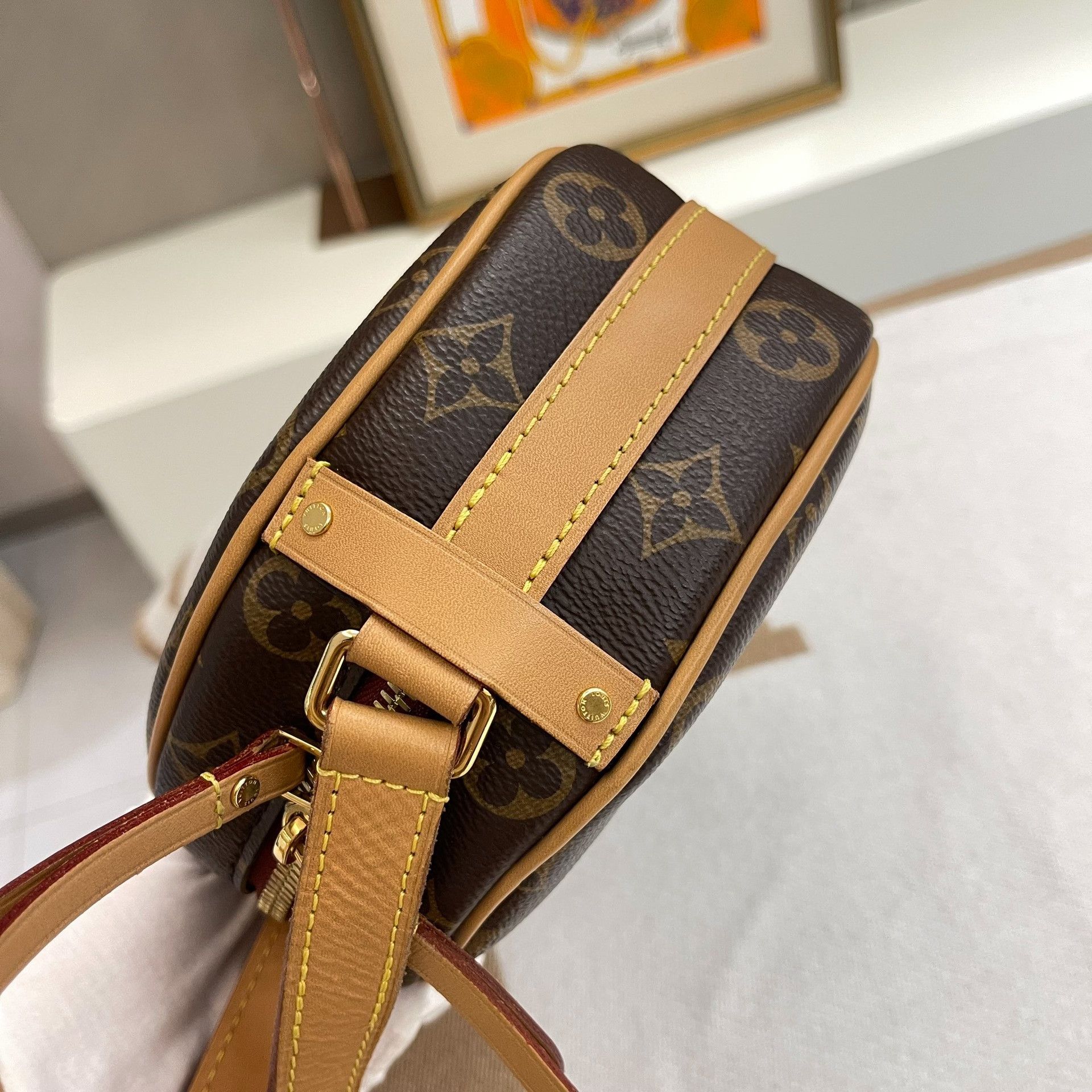 Louis Vuitton Pre-loved Bag Very good condition Size ONE SIZE - 6 Thumbnail