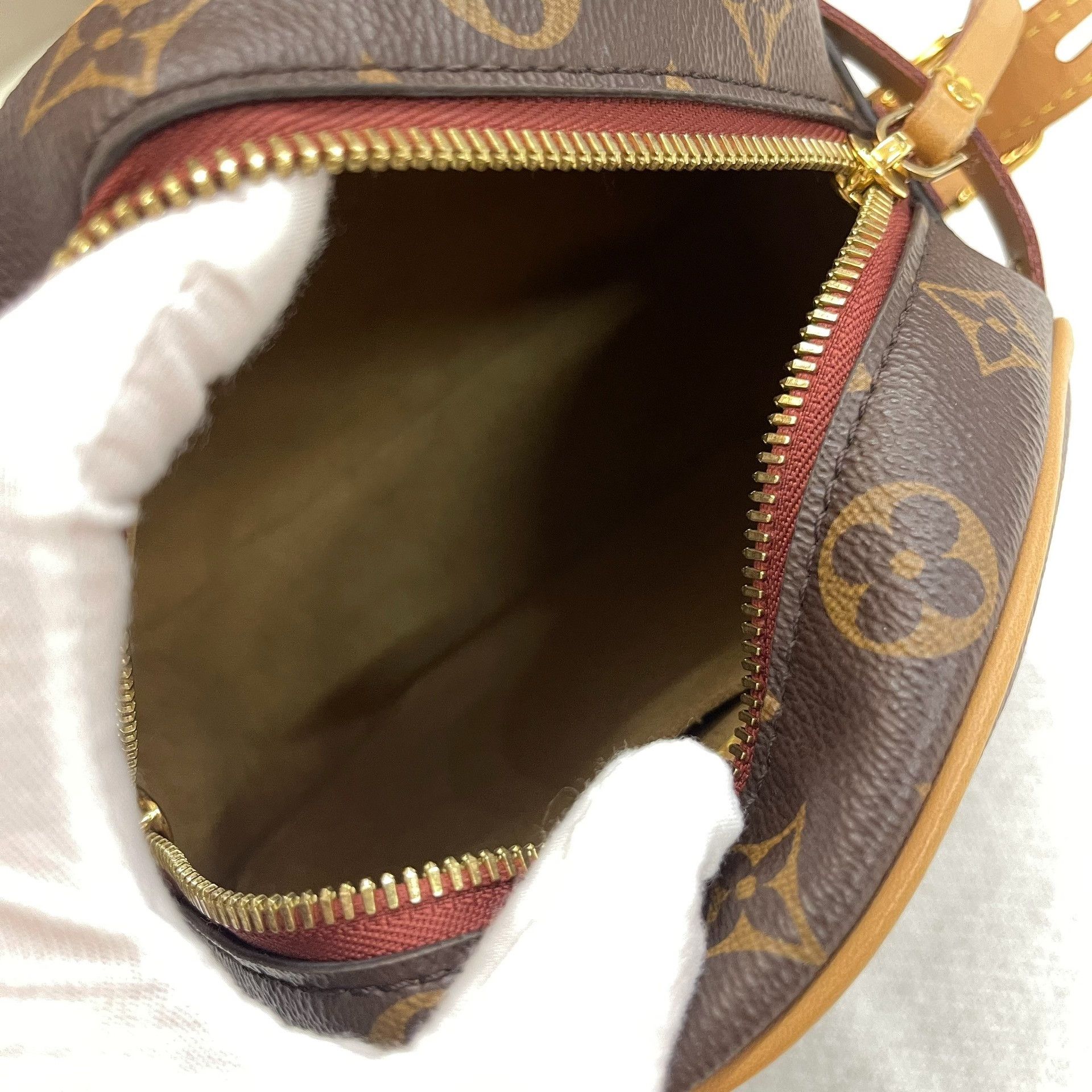 Louis Vuitton Pre-loved Bag Very good condition Size ONE SIZE - 9 Thumbnail