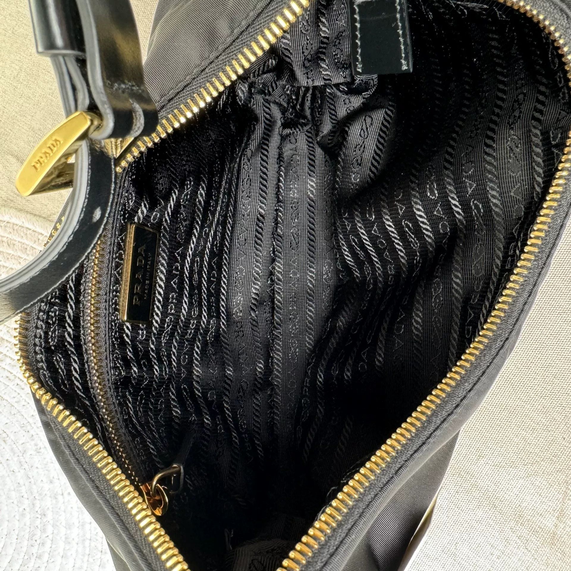 Prada Pre-loved Bag Brand new condition Size ONE SIZE - 4 Thumbnail