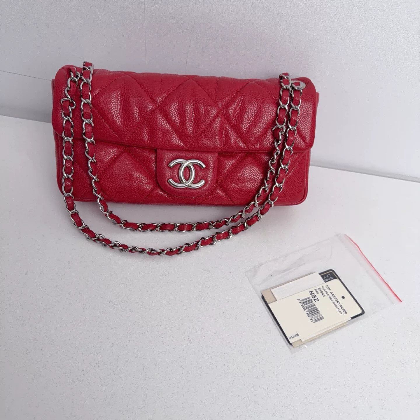 Chanel Pre-loved Bag Very good condition Size ONE SIZE - 3 Thumbnail