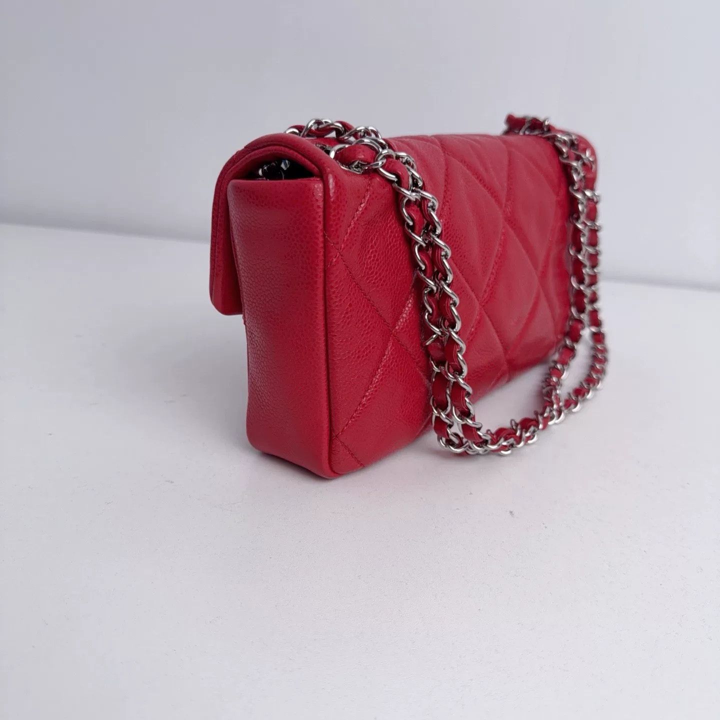 Chanel Pre-loved Bag Very good condition Size ONE SIZE - 4 Thumbnail
