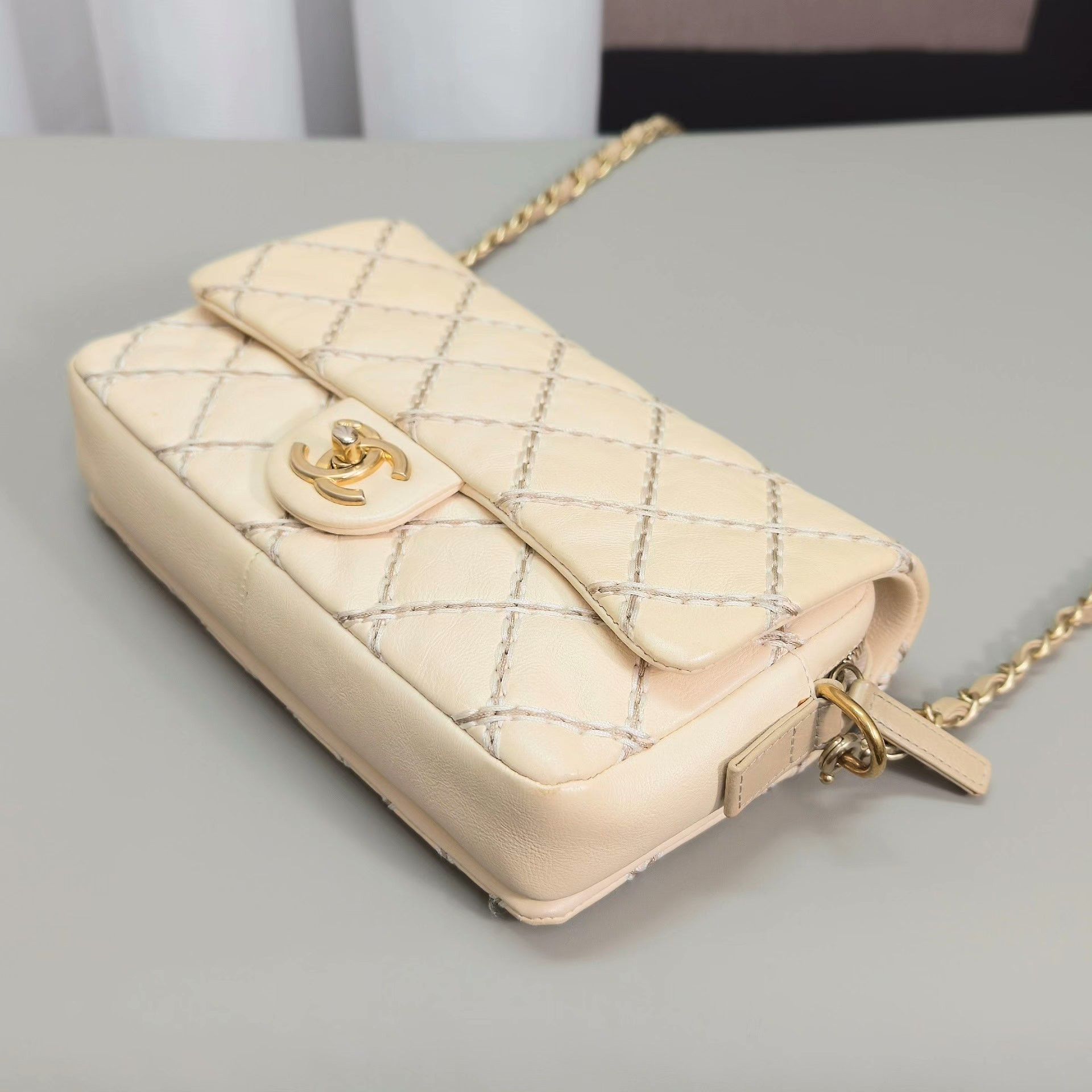 Chanel Pre-loved Bag Very good condition Size ONE SIZE - 3 Thumbnail