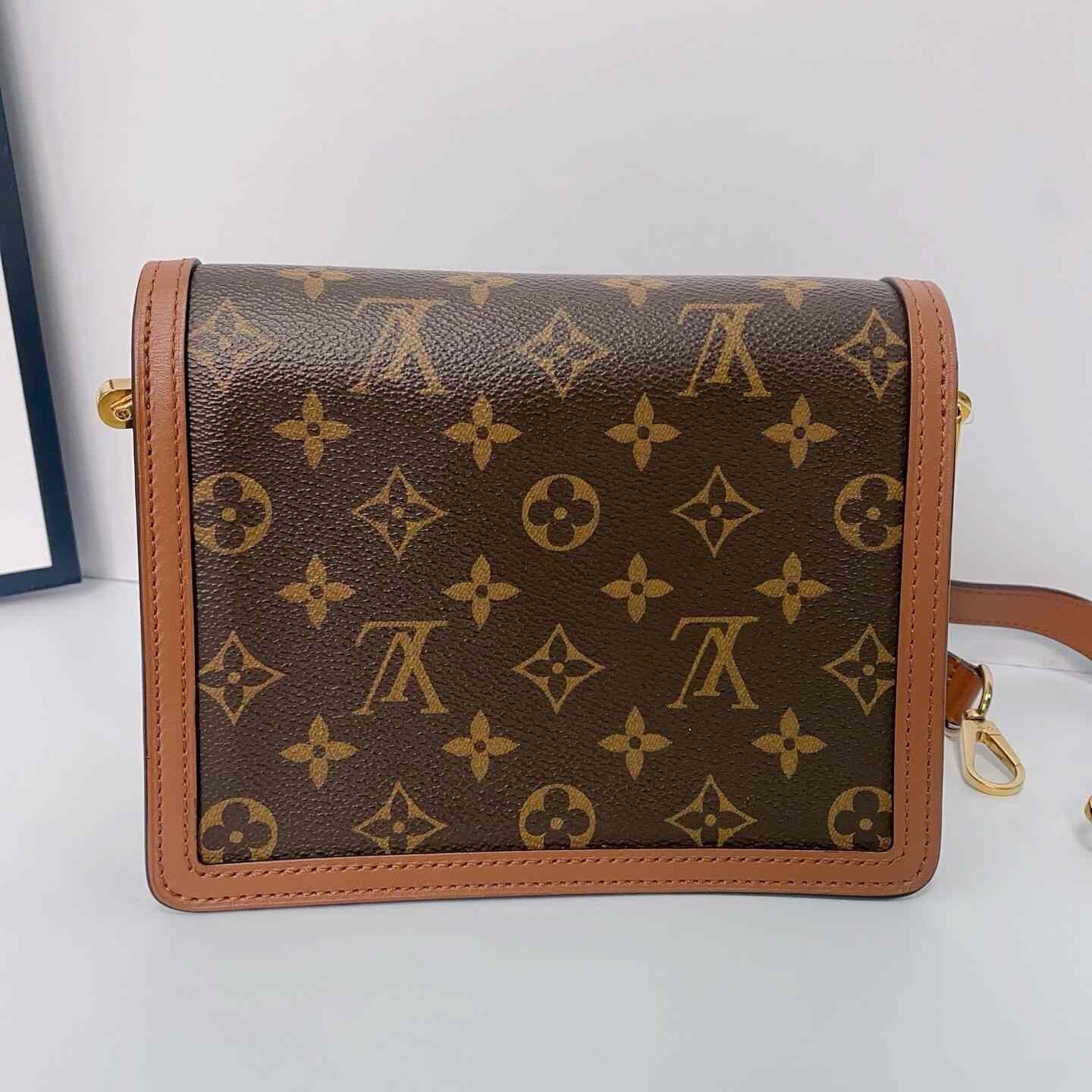 Louis Vuitton Pre-loved Bag Very good condition Size ONE SIZE - 3 Thumbnail
