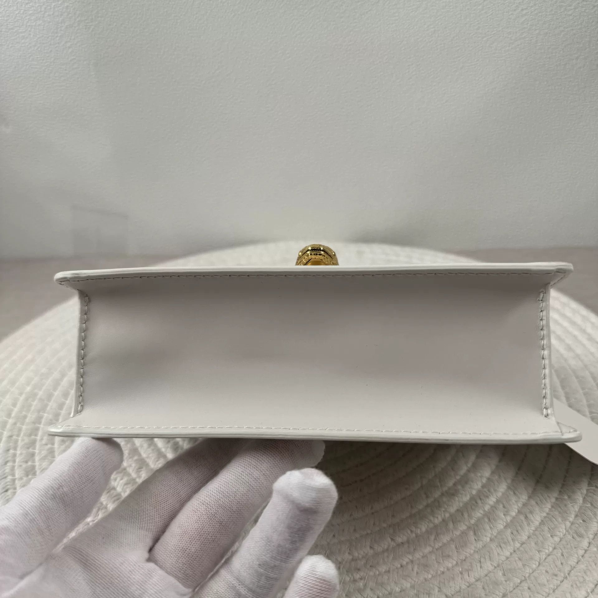 Bvlgari Pre-loved Bag Very good condition Size ONE SIZE - 7 Thumbnail