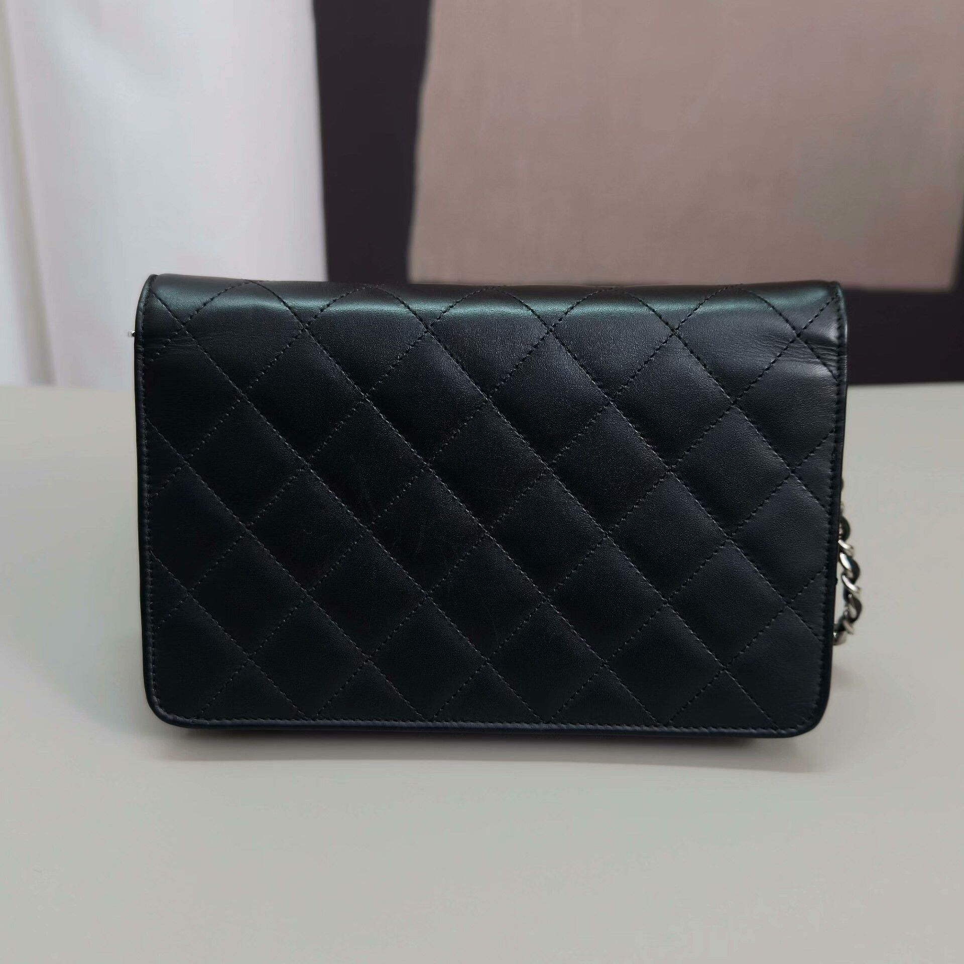 Chanel Pre-loved Bag Very good condition Size ONE SIZE - 2 Thumbnail