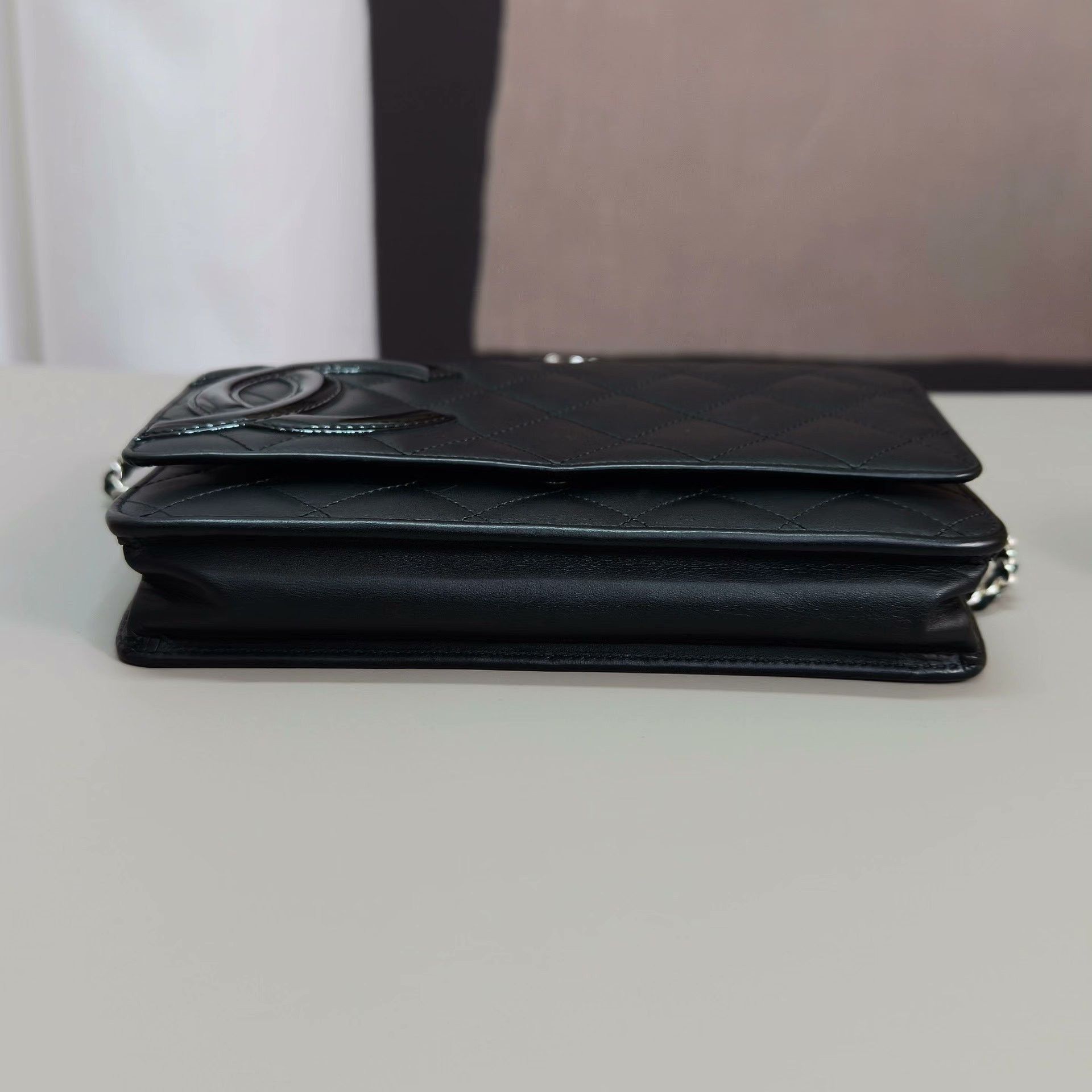Chanel Pre-loved Bag Very good condition Size ONE SIZE - 5 Thumbnail