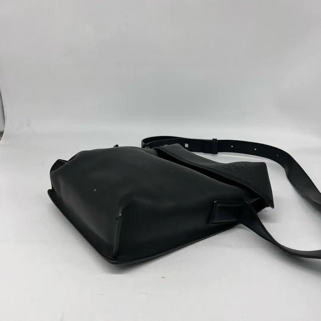 Loewe Pre-loved Bag Very good condition Size ONE SIZE - 5 Thumbnail