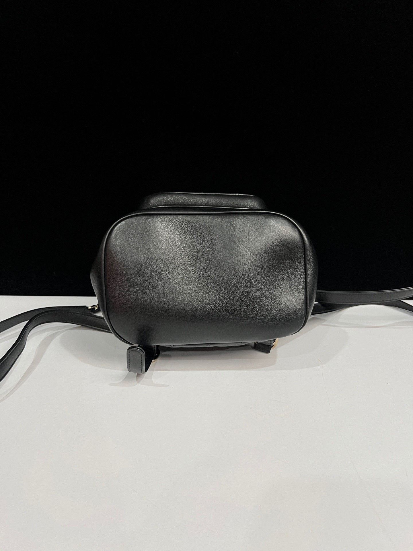 Chanel Pre-loved Bag Very good condition Size ONE SIZE - 5 Thumbnail