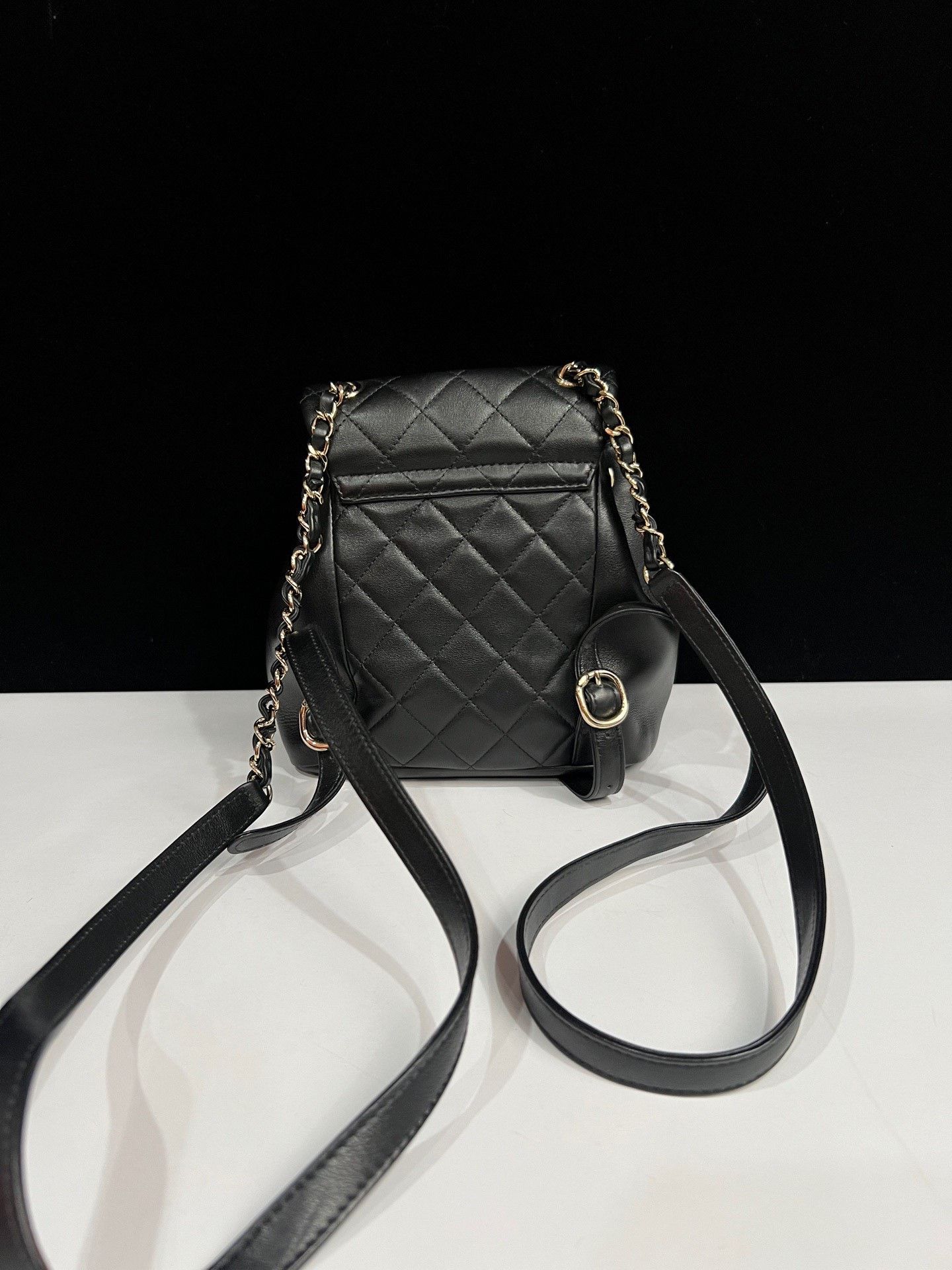 Chanel Pre-loved Bag Very good condition Size ONE SIZE - 2 Thumbnail
