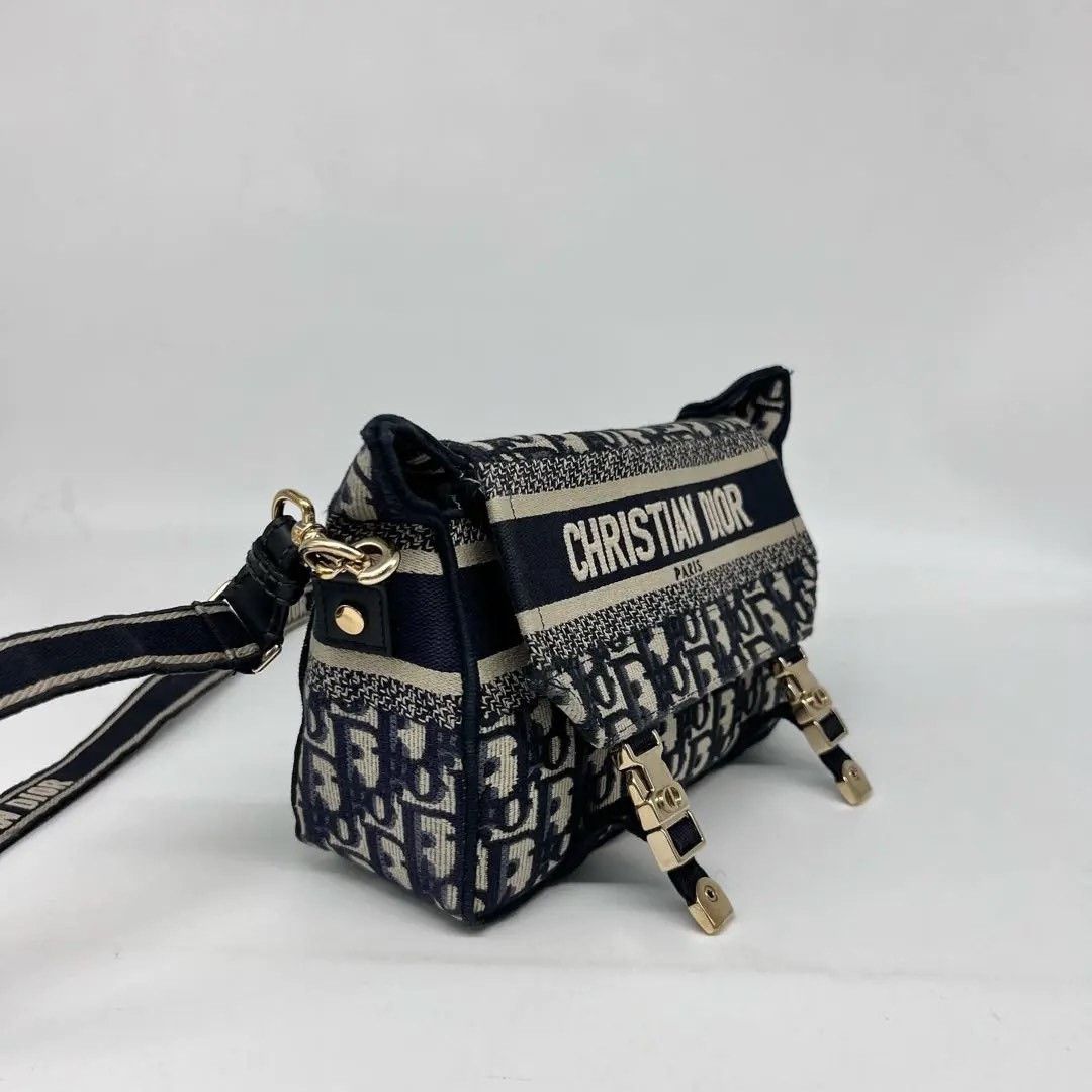 Dior Pre-loved Bag Very good condition Size ONE SIZE - 2 Thumbnail