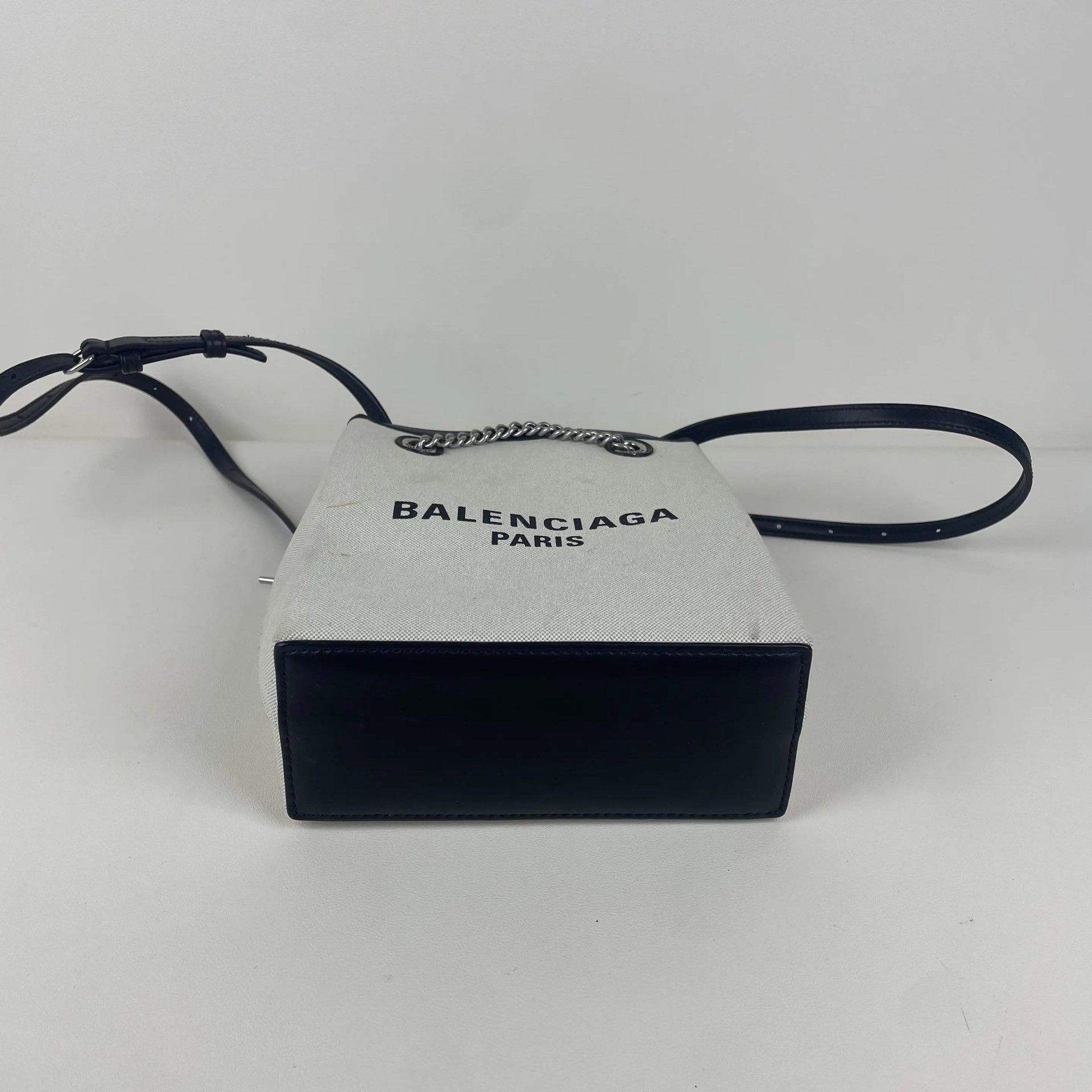 Balenciaga Pre-loved Bag Very good condition Size ONE SIZE - 6 Thumbnail