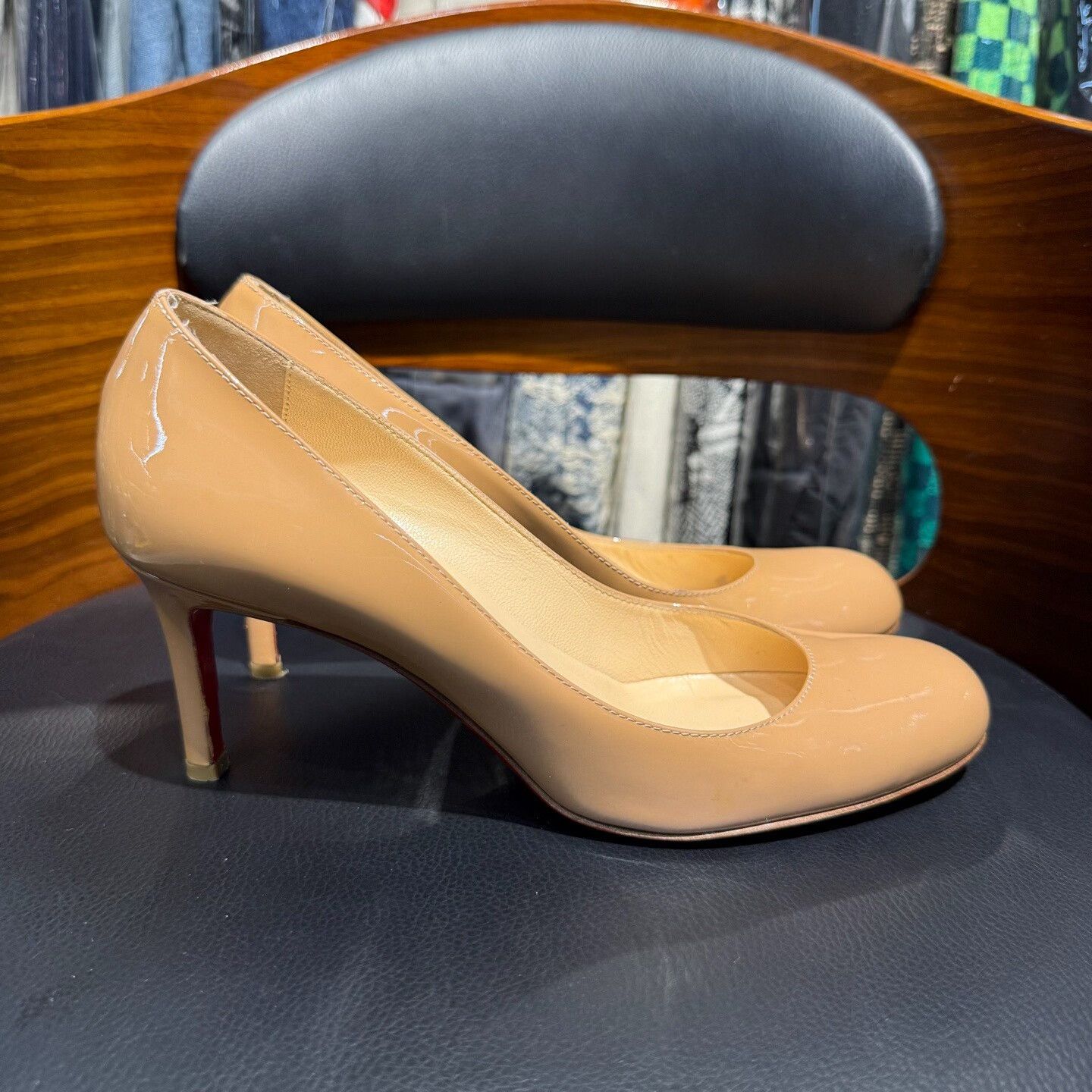 Christian Louboutin Christian Louboutin Lowtop Sneakers us_7-5 Women Size US 7.5 / IT 37.5 - 4 Thumbnail