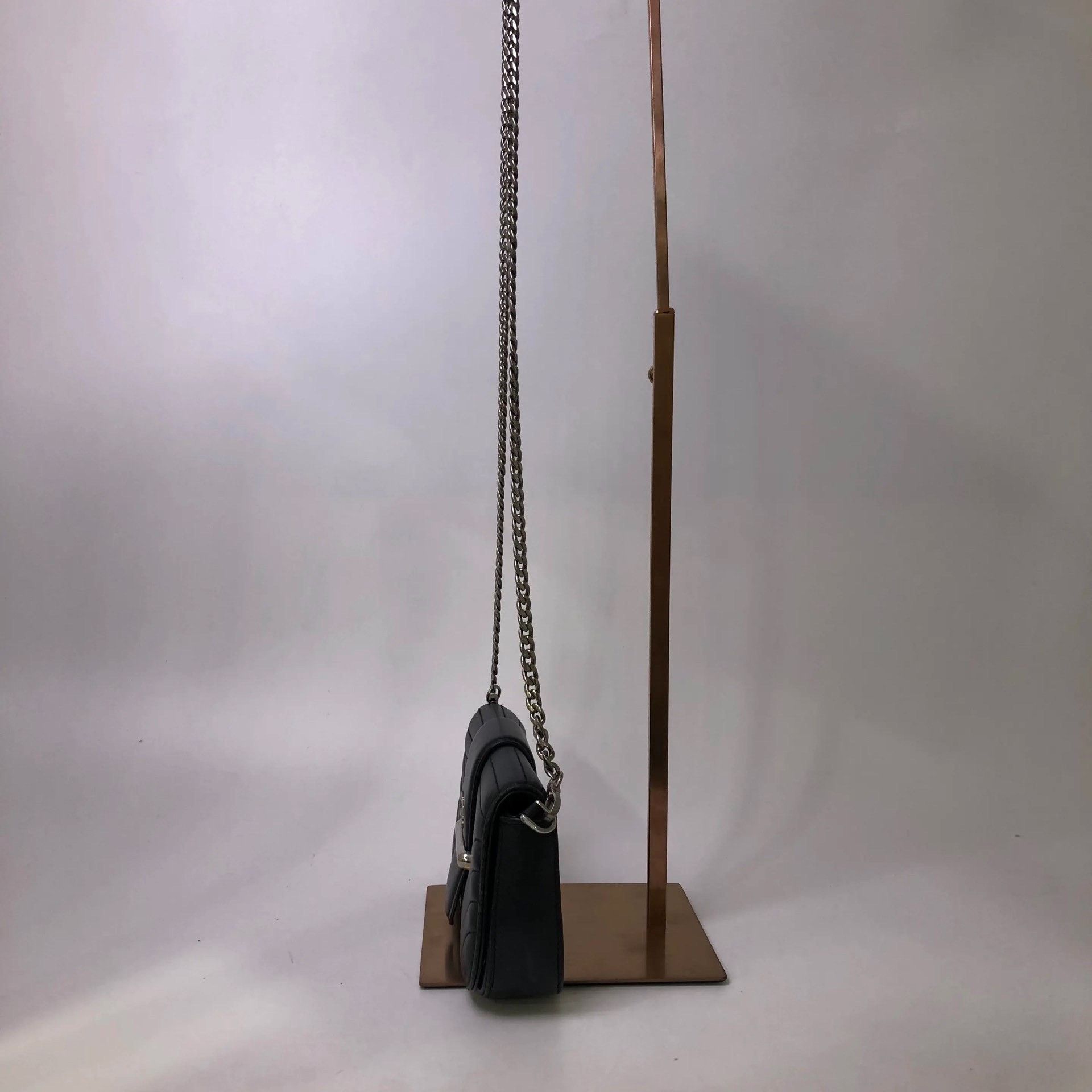 Prada Pre-loved Bag Very good condition Size ONE SIZE - 3 Thumbnail