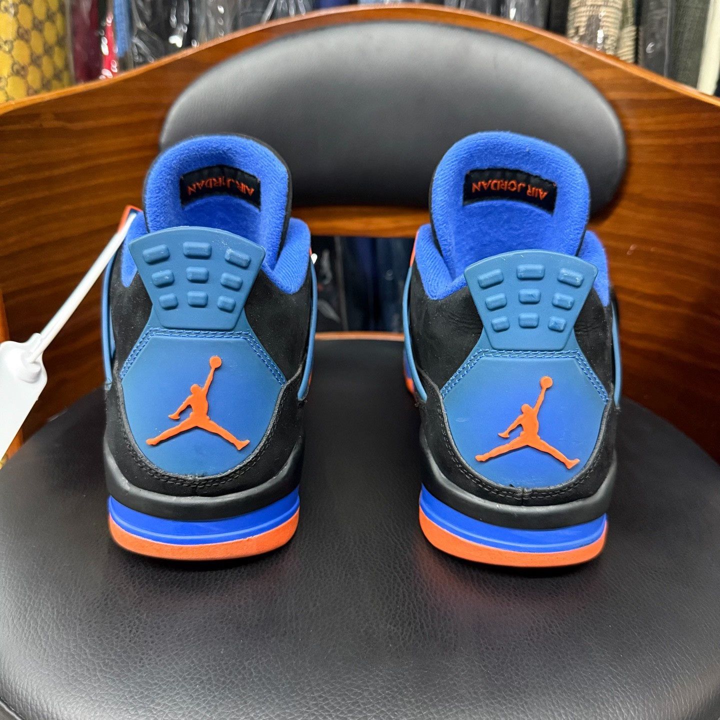 Nike Nike AJ4 Lowtop Sneakers 9 Men Size US 9 / EU 42 - 3 Thumbnail