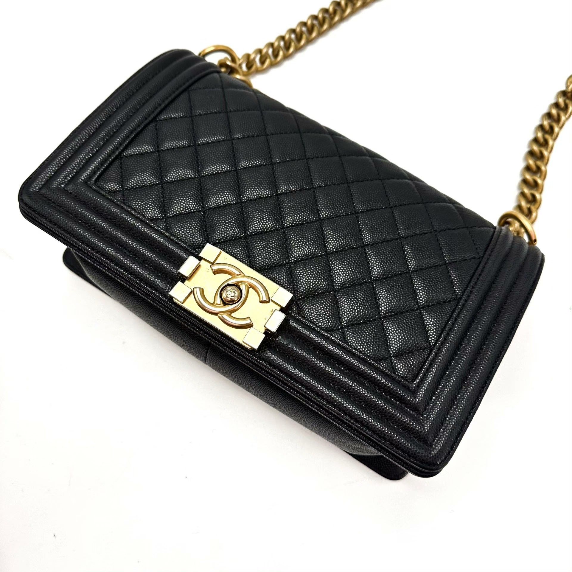 Chanel Pre-loved Bag Very good condition Size ONE SIZE - 4 Thumbnail