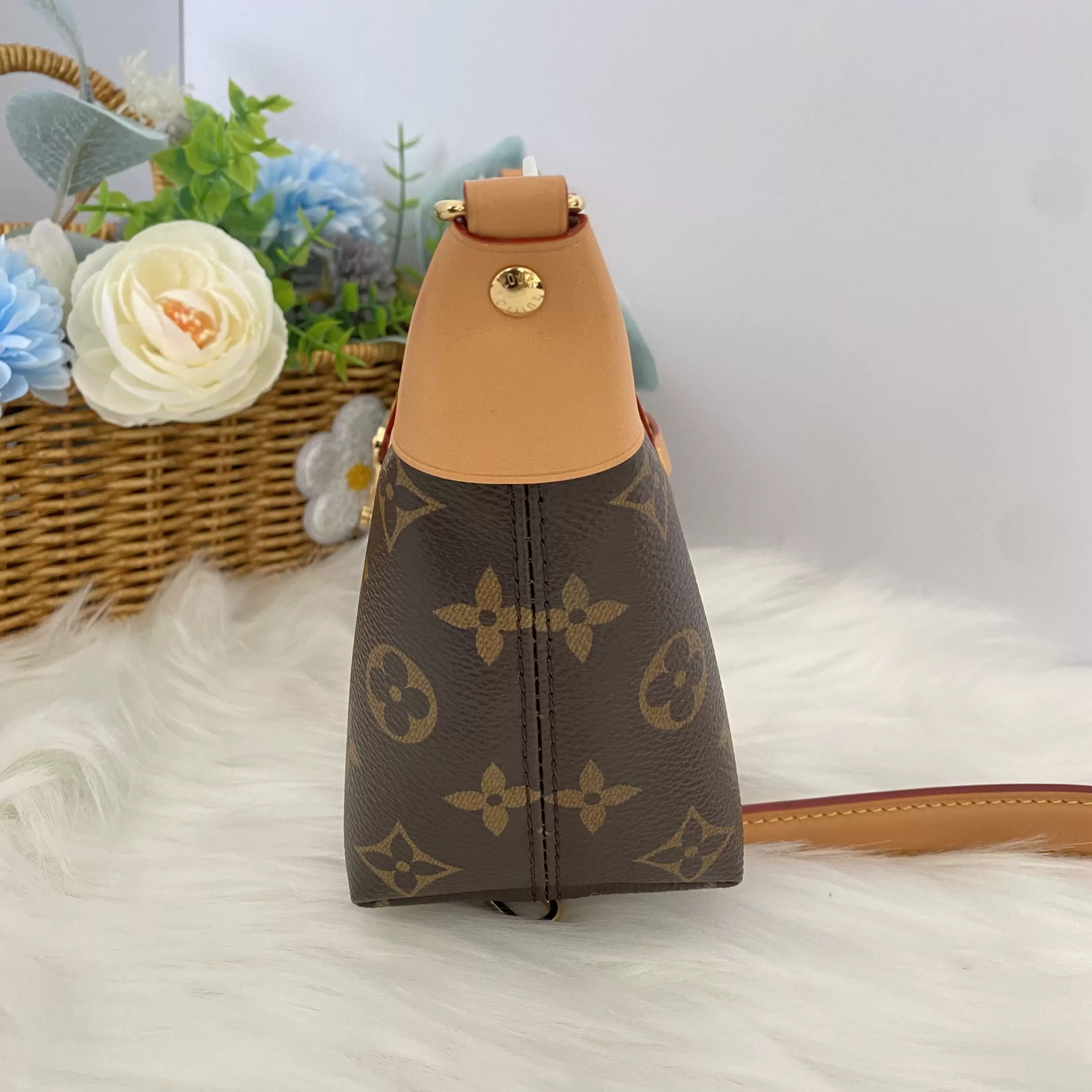 Louis Vuitton Pre-loved Bag Very good condition Size ONE SIZE - 2 Thumbnail