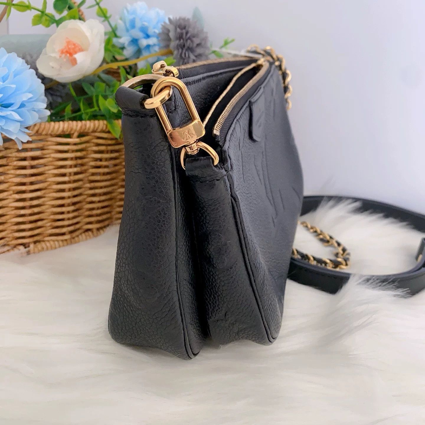 Louis Vuitton Pre-loved Bag Very good condition Size ONE SIZE - 5 Thumbnail
