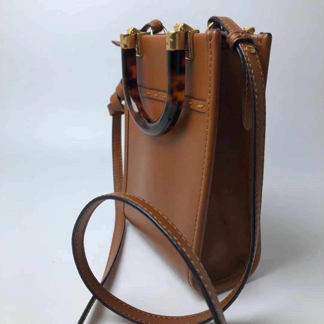 Fendi Pre-loved Bag Very good condition Size ONE SIZE - 4 Thumbnail