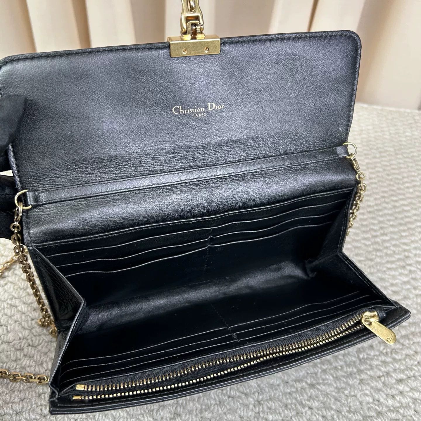 Dior Pre-loved Bag Very good condition Size ONE SIZE - 5 Thumbnail
