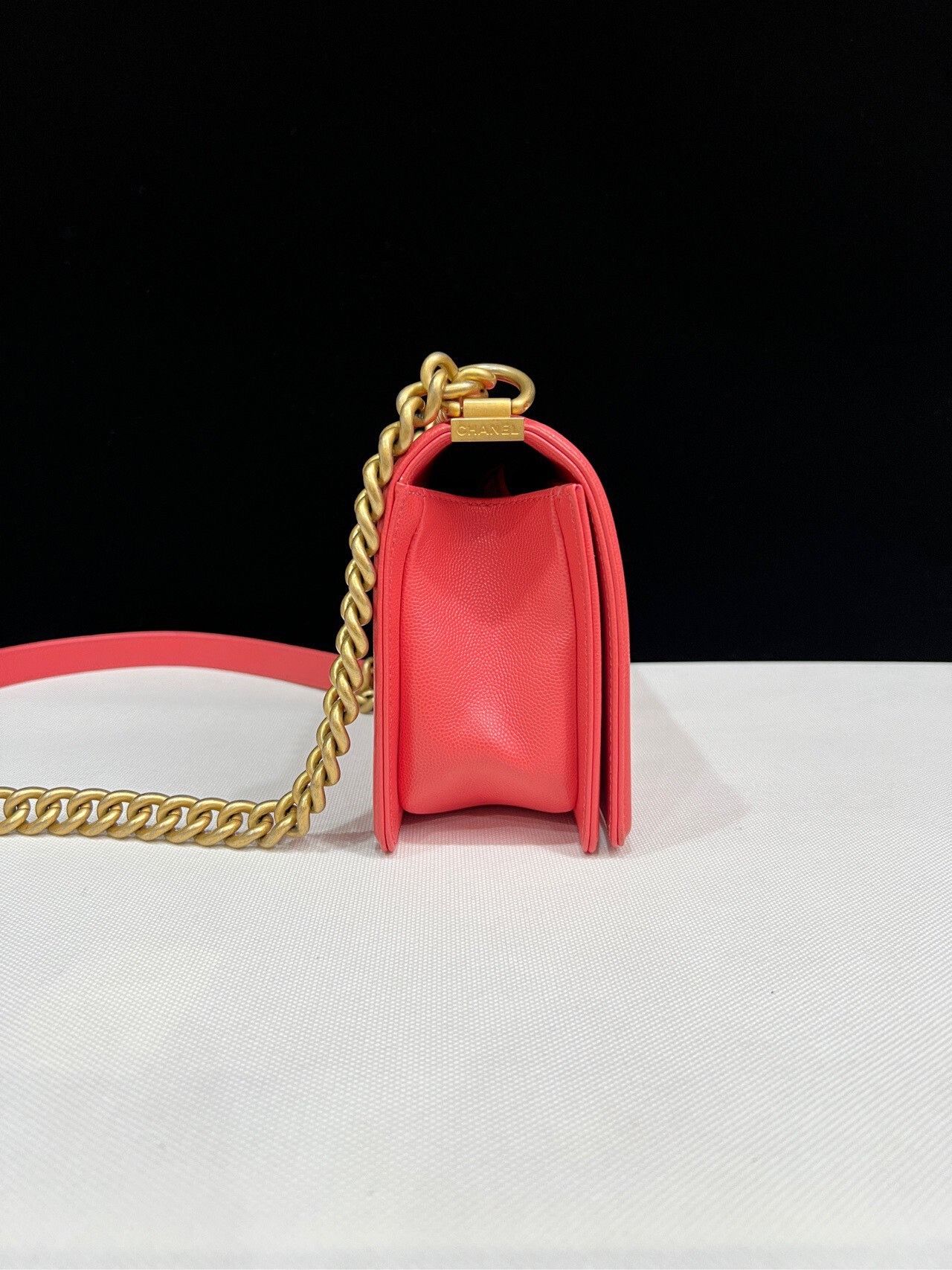 Chanel Pre-loved Bag Very good condition Size ONE SIZE - 5 Thumbnail