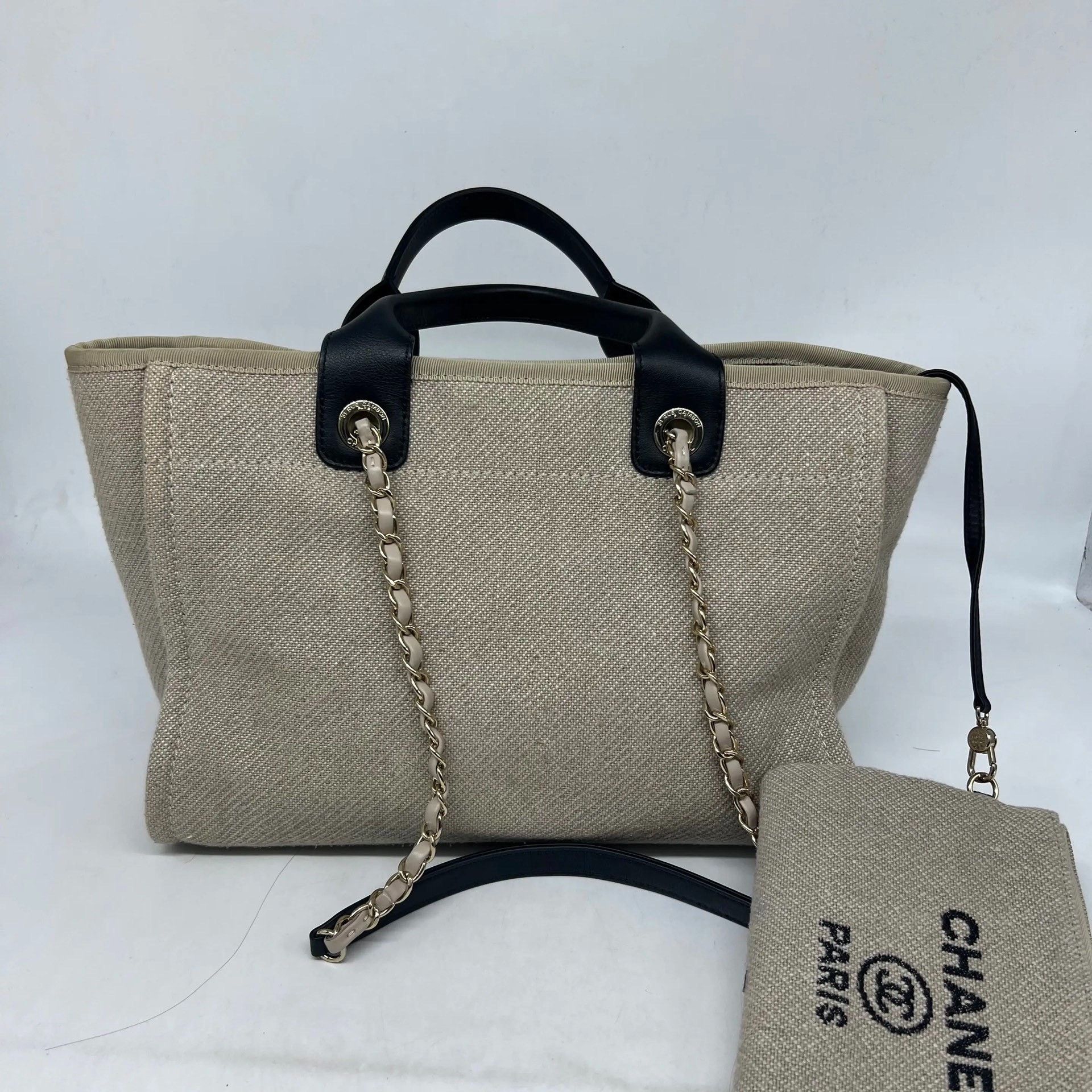 Chanel Pre-loved Bag Very good condition Size ONE SIZE - 4 Thumbnail