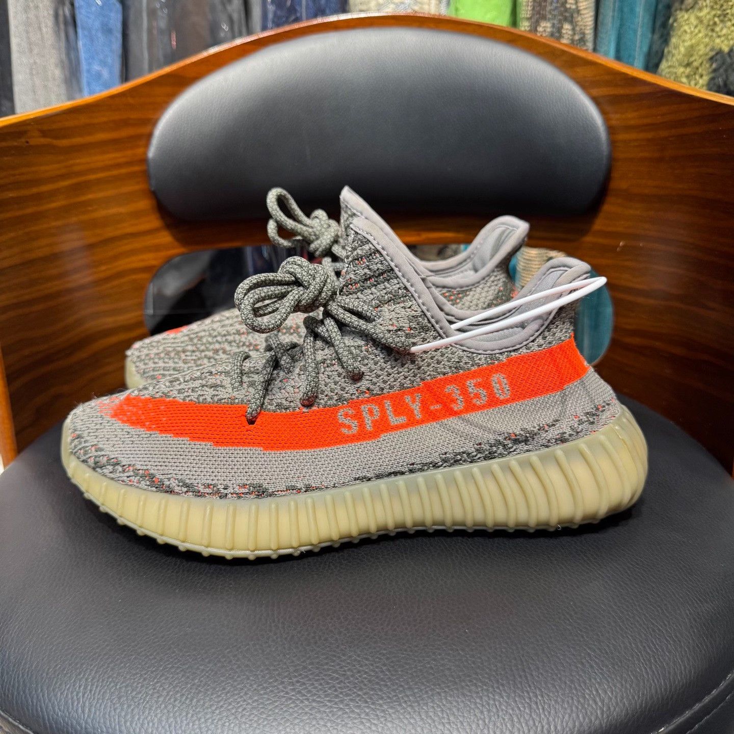 Adidas Adidas YEEZY350 Gray Lowtop Sneakers 6 Men Size US 6 / EU 39 - 6 Thumbnail