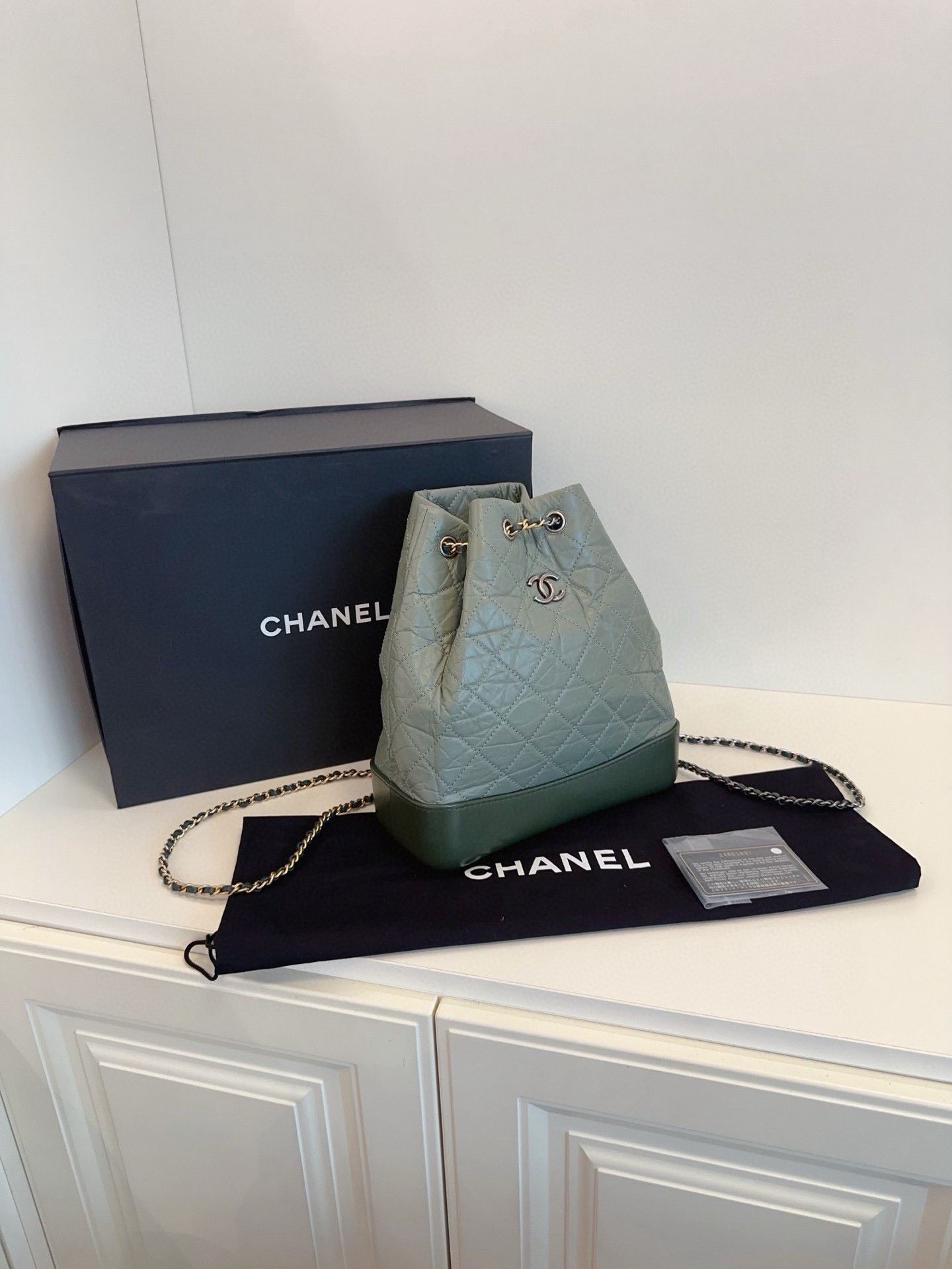 Chanel Pre-loved Bag Very good condition Size ONE SIZE - 2 Thumbnail