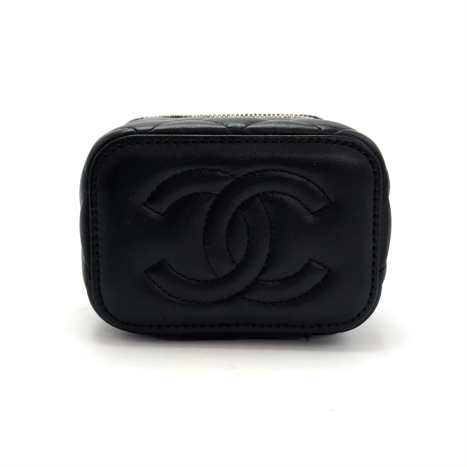 Chanel Pre-loved Bag Very good condition Size ONE SIZE - 5 Thumbnail
