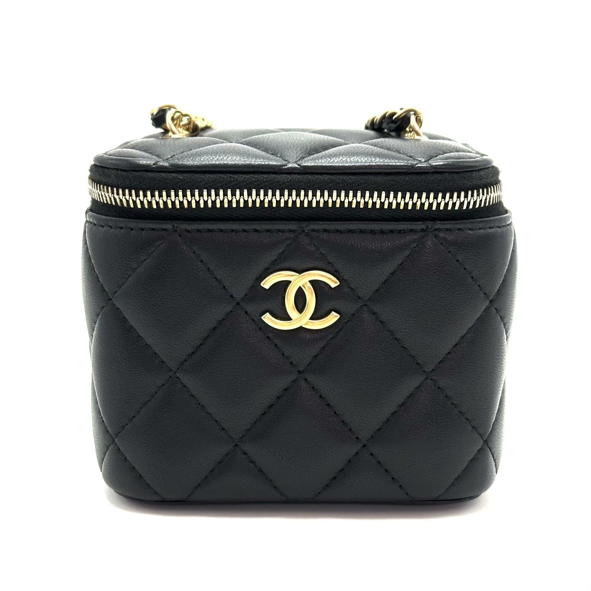 Chanel Pre-loved Bag Very good condition Size ONE SIZE - 2 Thumbnail