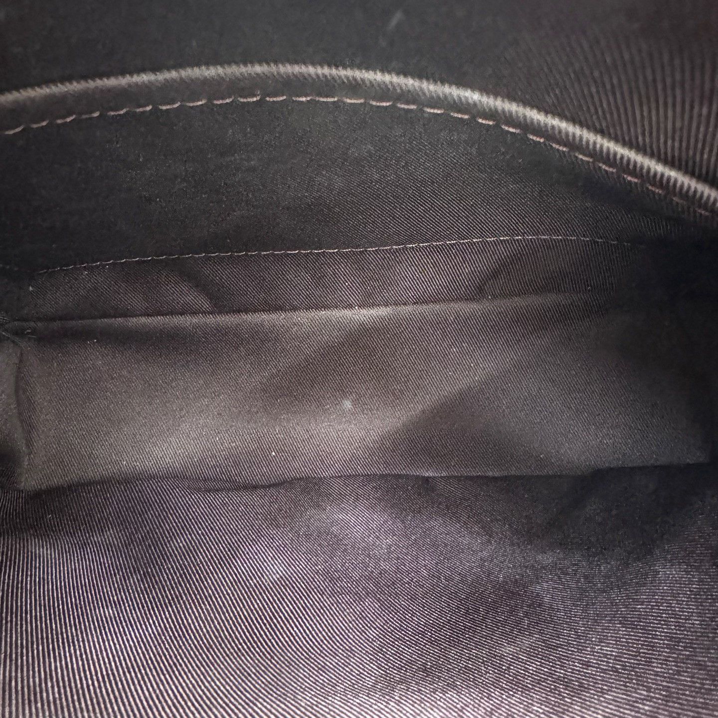 Louis Vuitton Pre-loved Bag Very good condition Size ONE SIZE - 9 Thumbnail