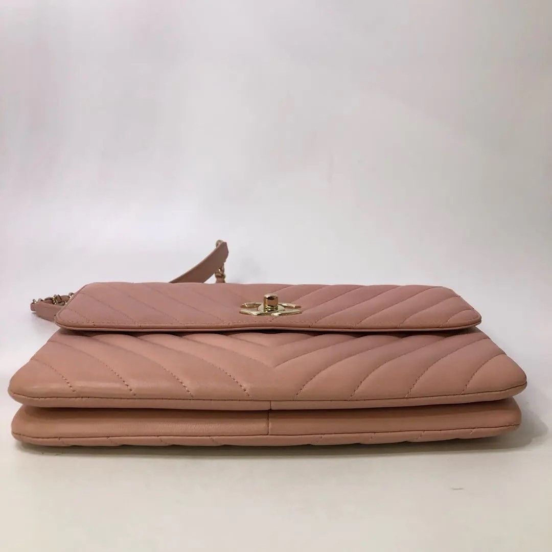 Chanel Pre-loved Bag Very good condition Size ONE SIZE - 8 Thumbnail